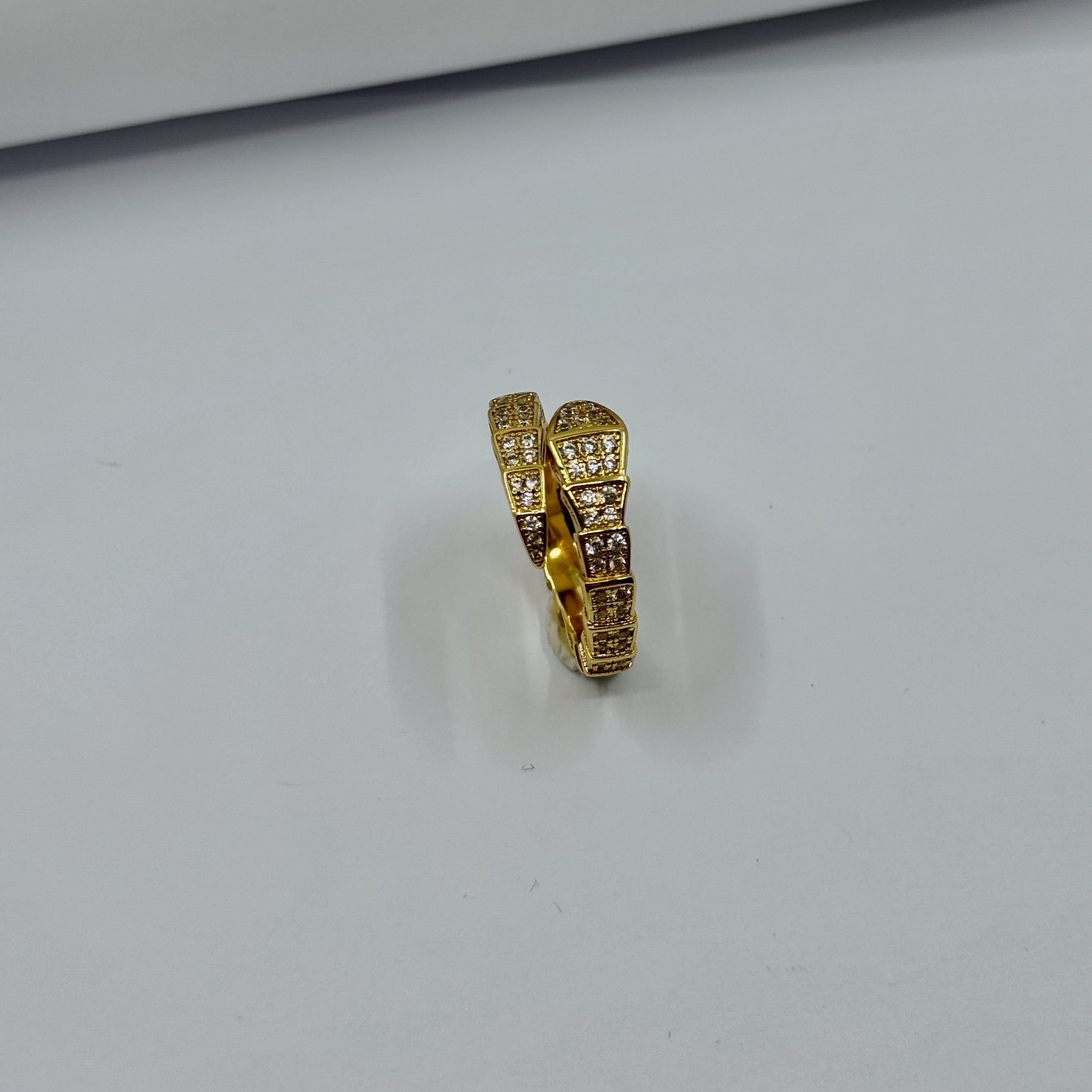Gold Viper M Size Yüzük