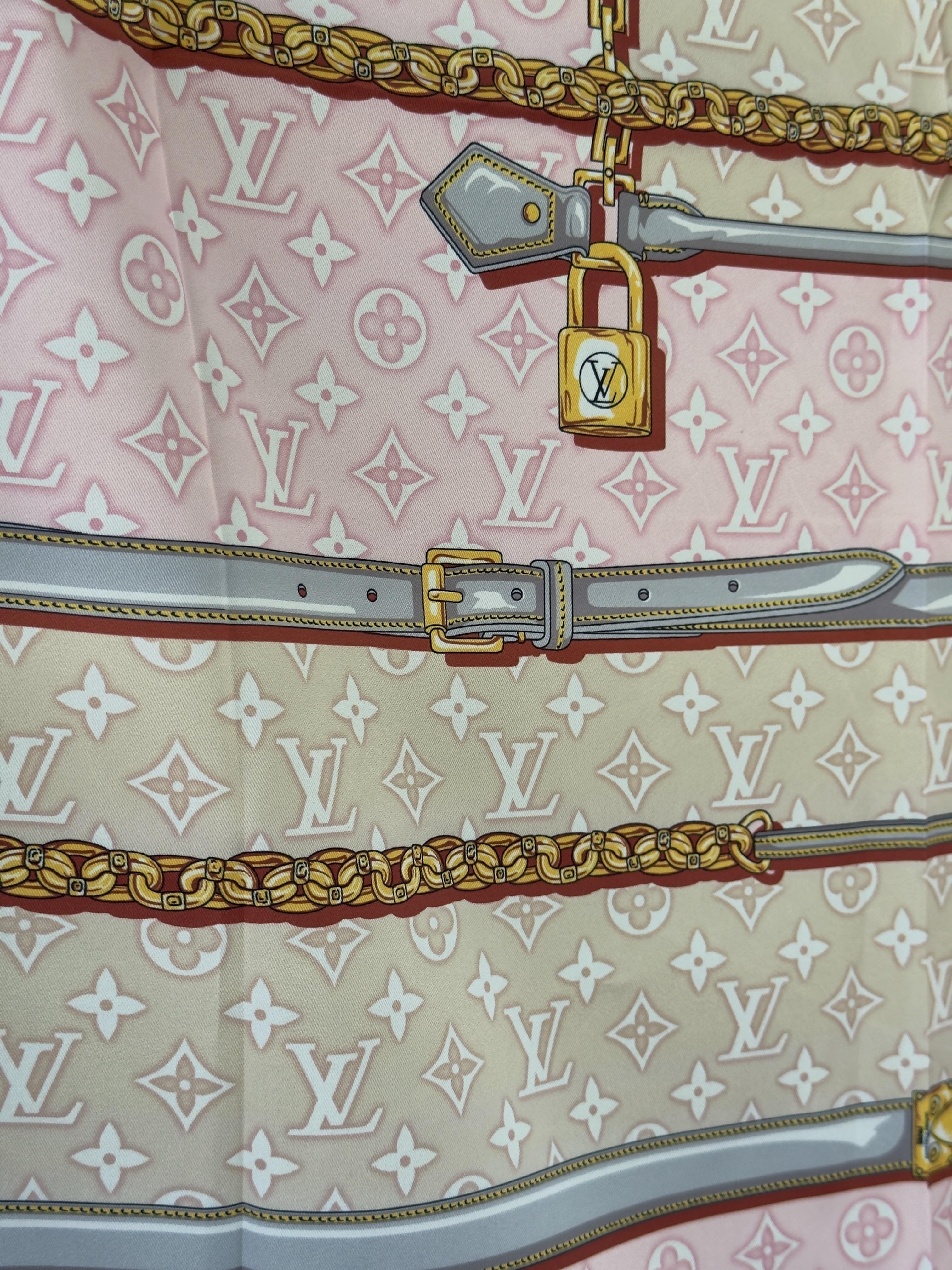 Monogram Belt & Chain Pastel İpek Şal