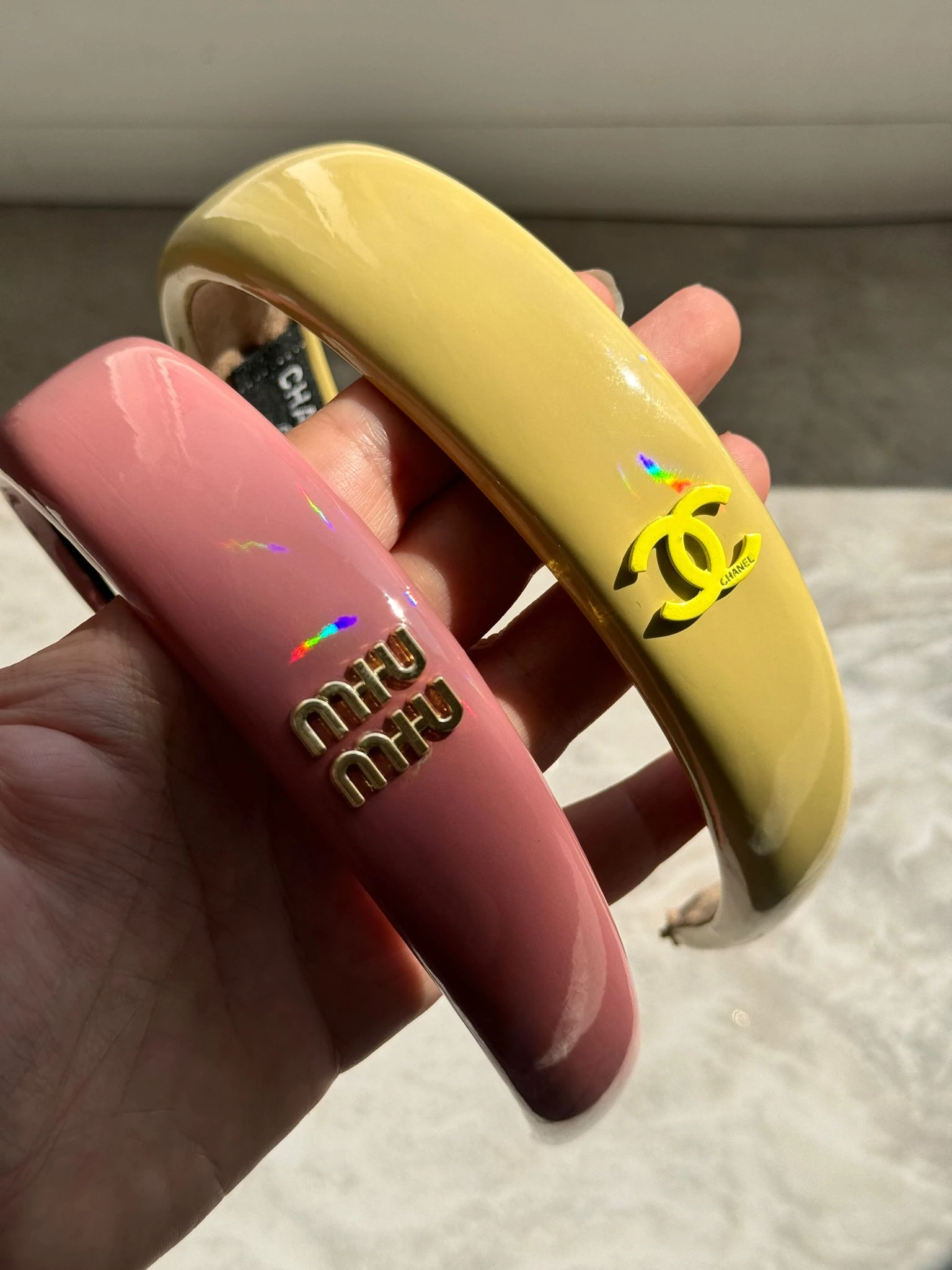 Miu Pembe Yanar Döner Taç