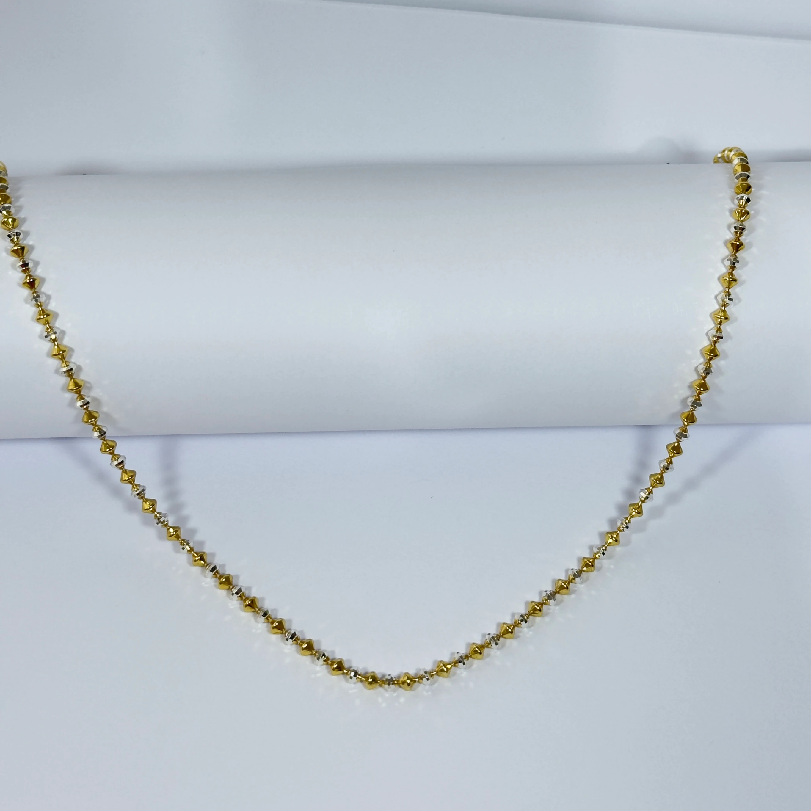 Casual. Dorika Kolye