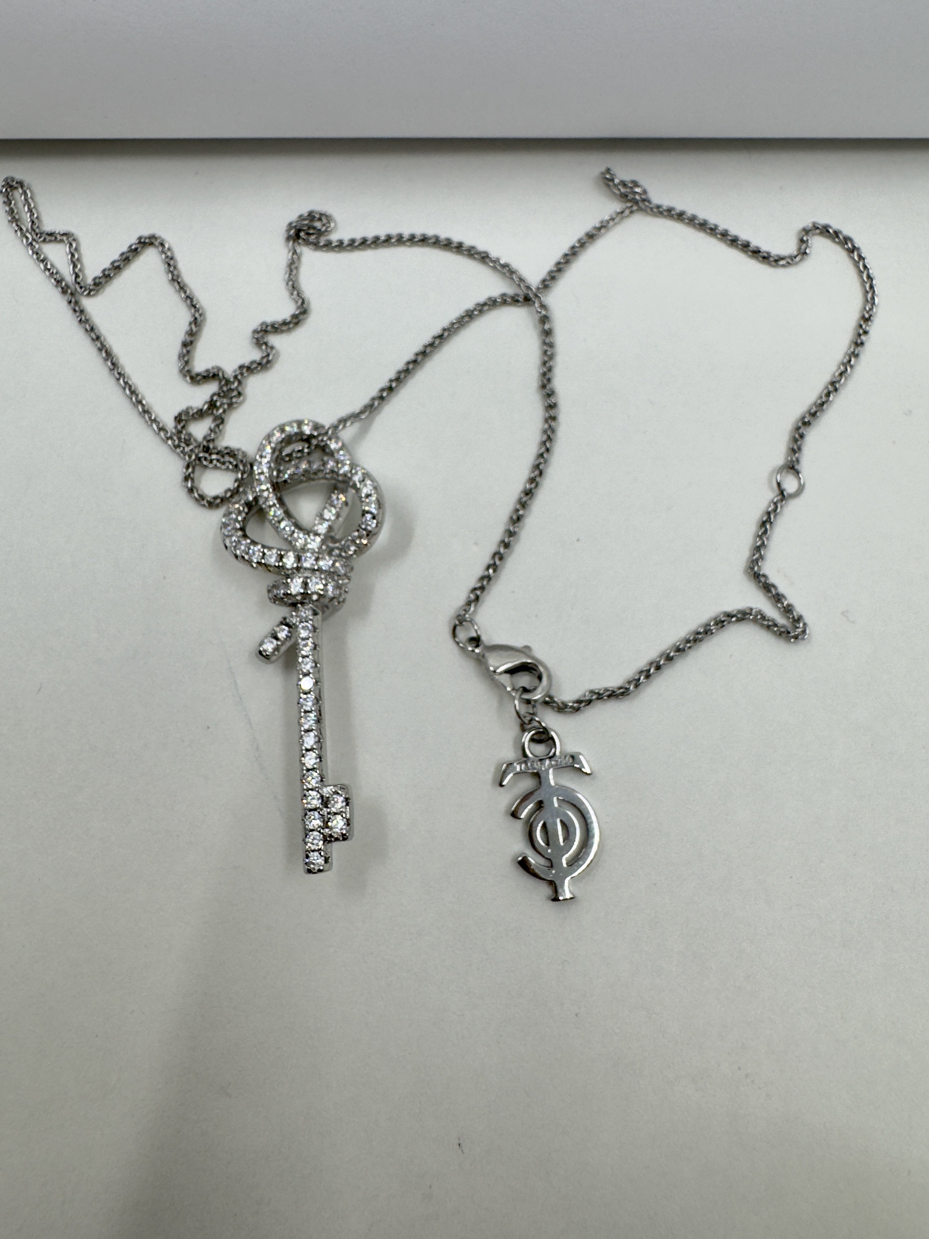 Tiff.Co. Silver Taşlı Key Kolye