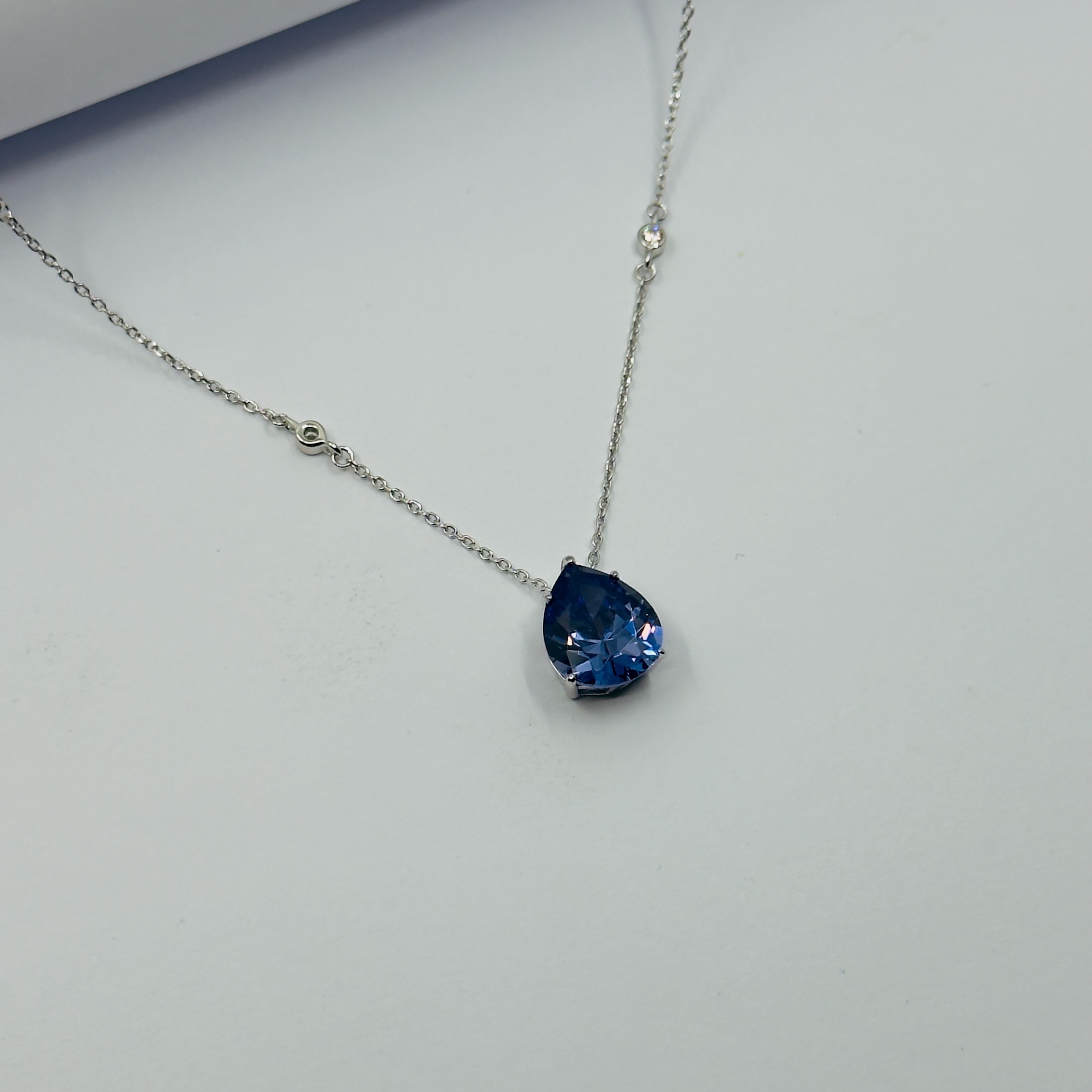 Sapphire Drop Gümüş Kolye