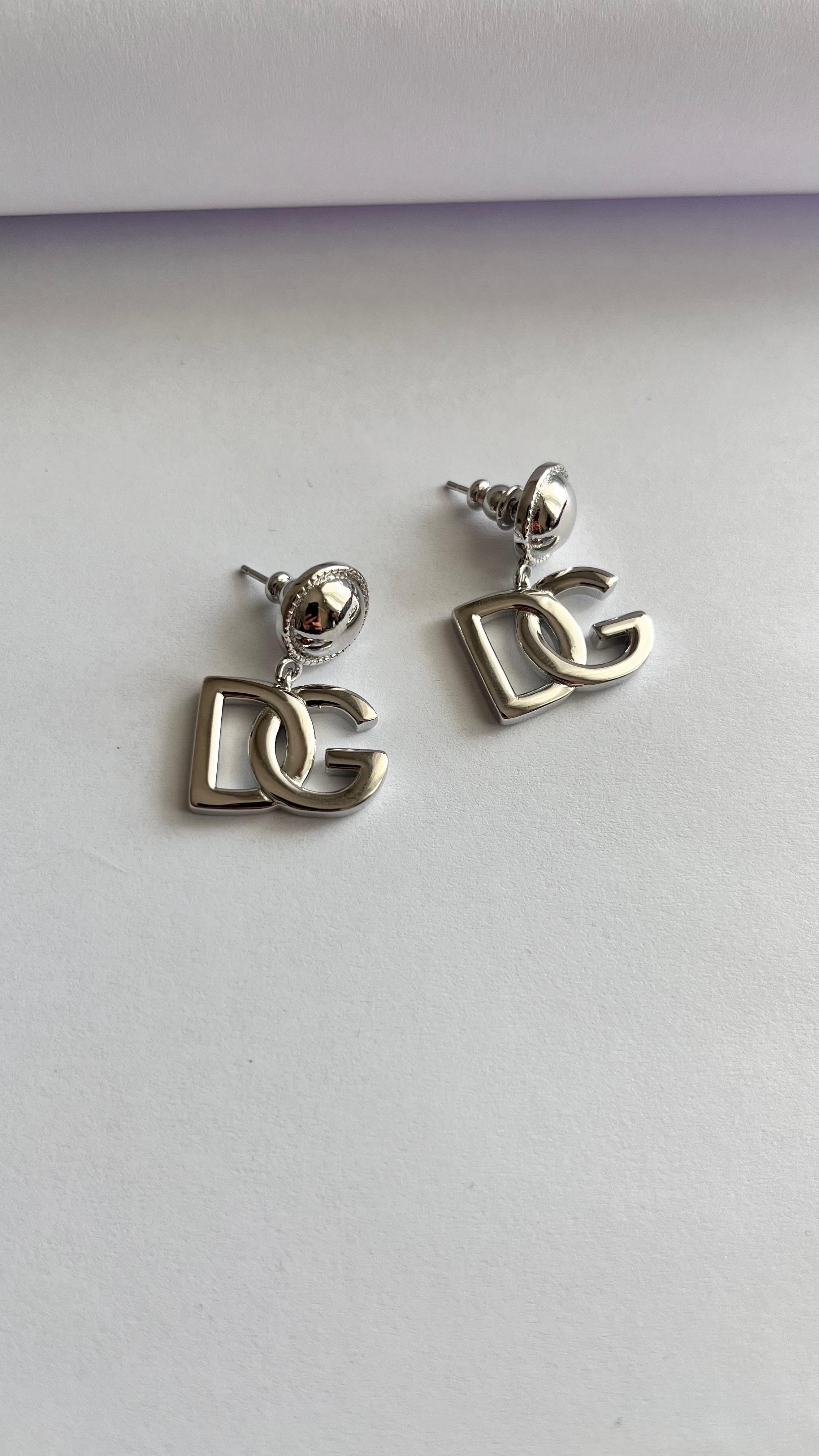 D&G Silver Logo Küpe