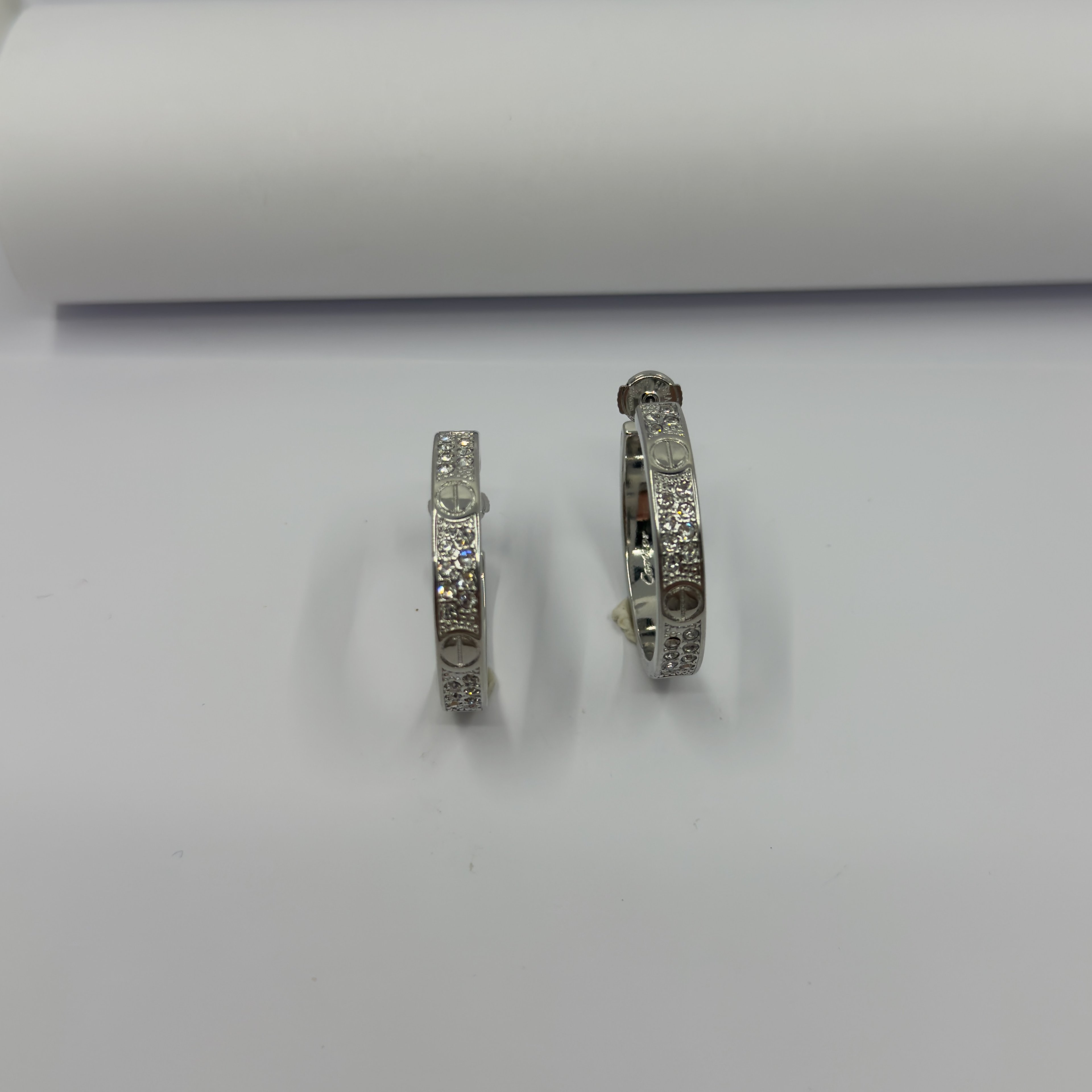 Silver Full Paved Küpe