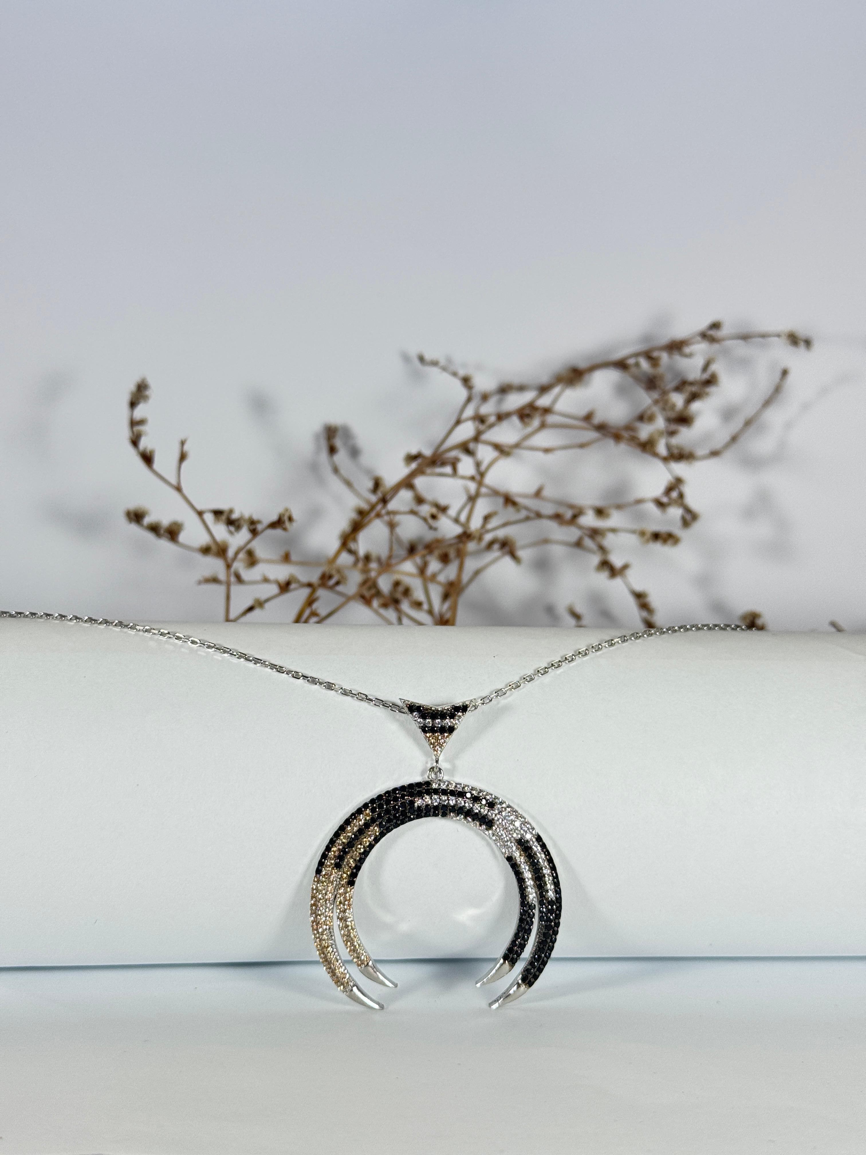 Nebula. Crescent of Duality Kolye