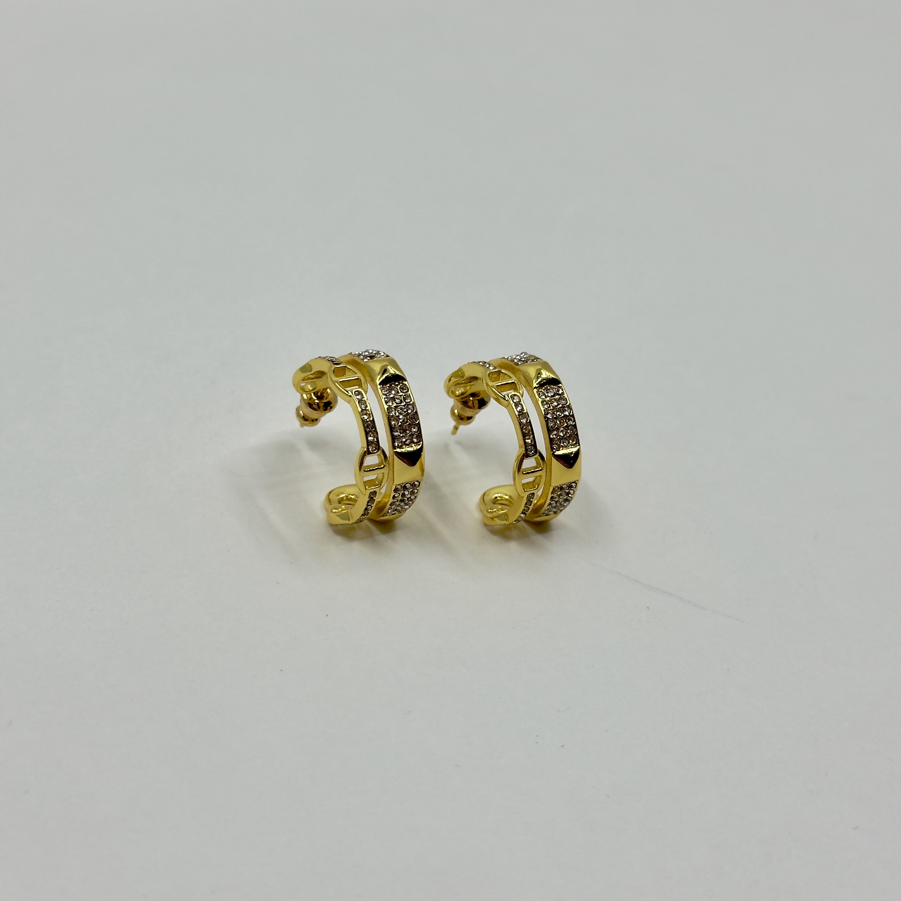 Hrms. Gold Chain Lock Küpe