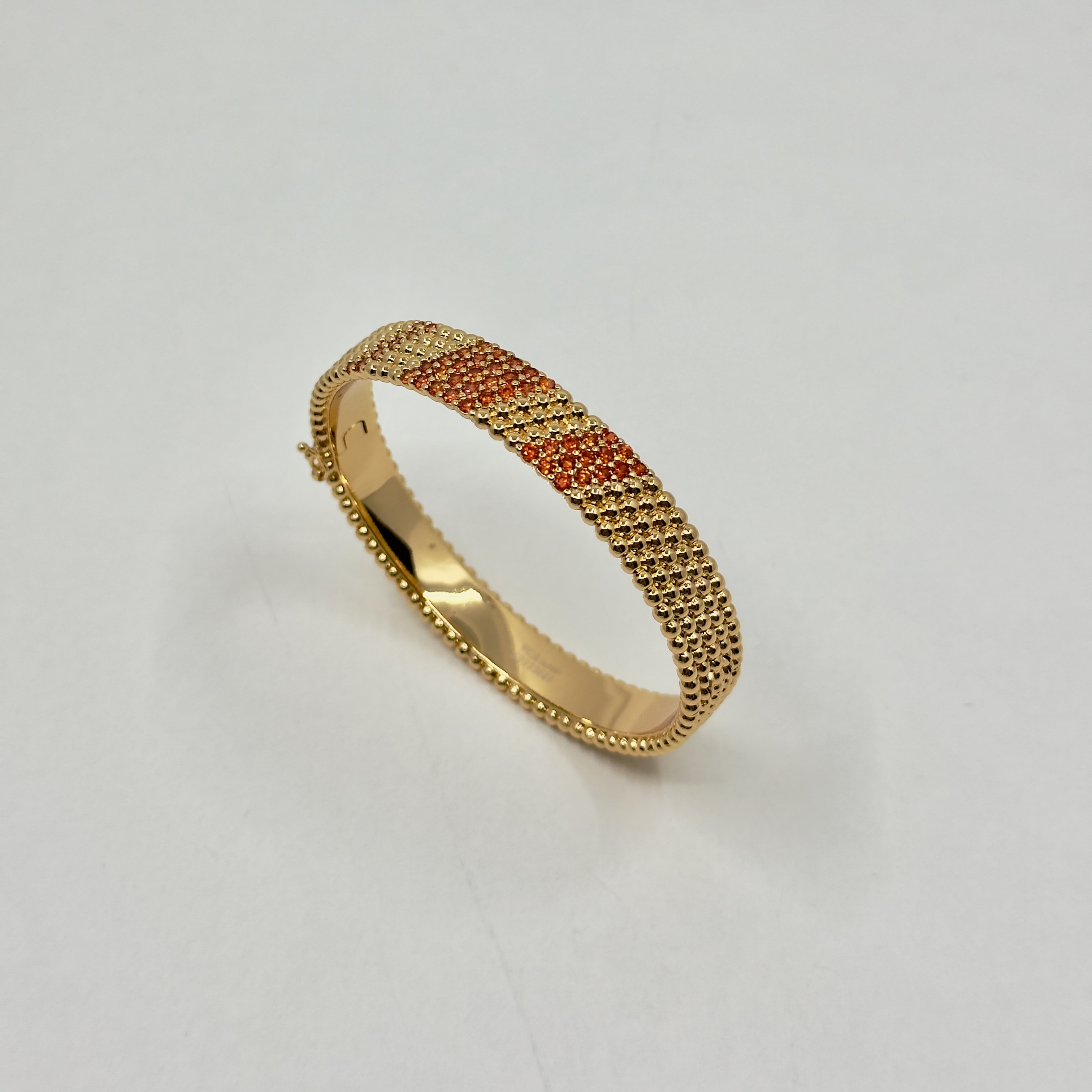 VCA. Perle Gold Turuncu Detaylı Bileklik