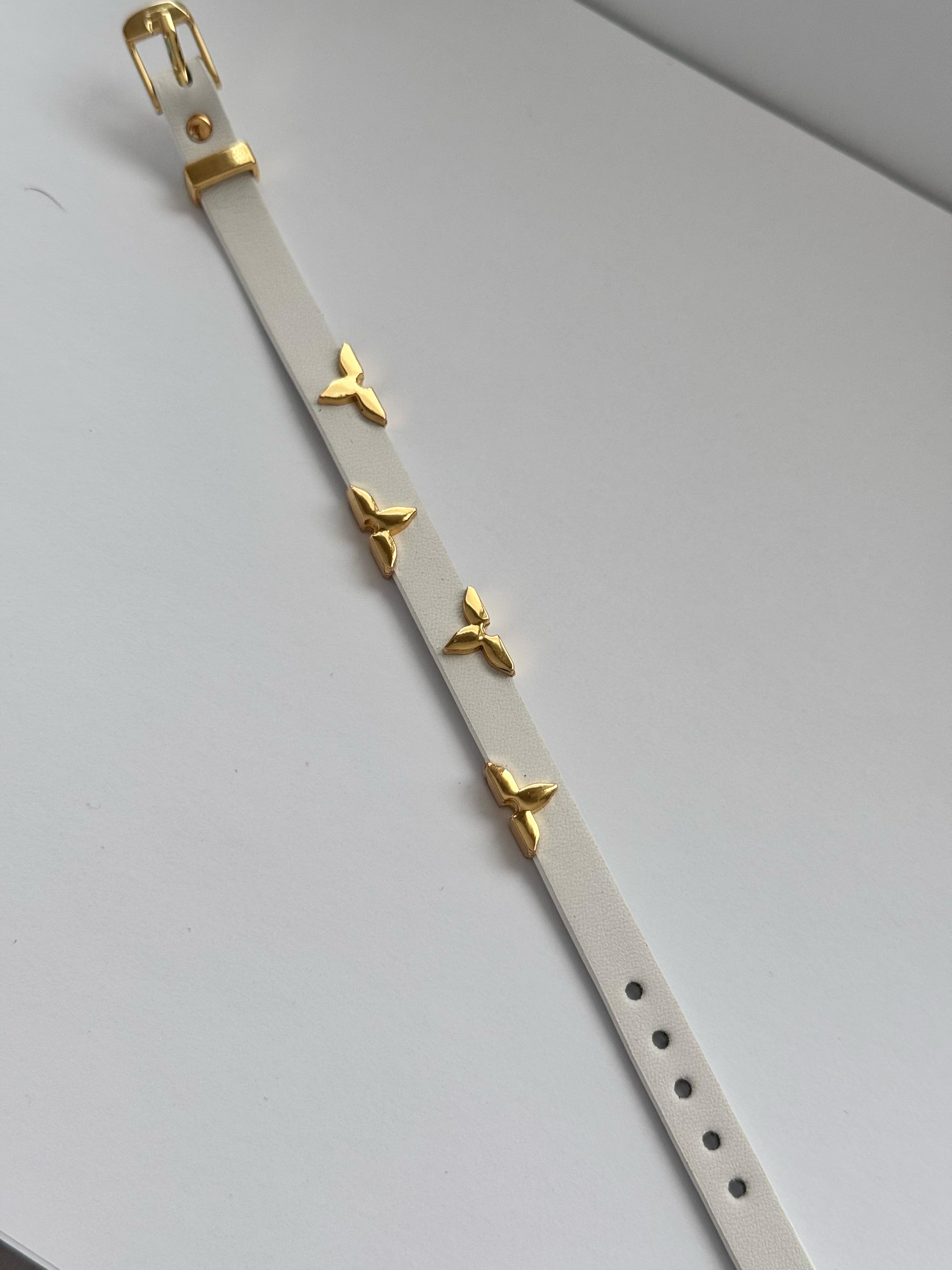 LV. Beyaz Monogram Deri Bileklik