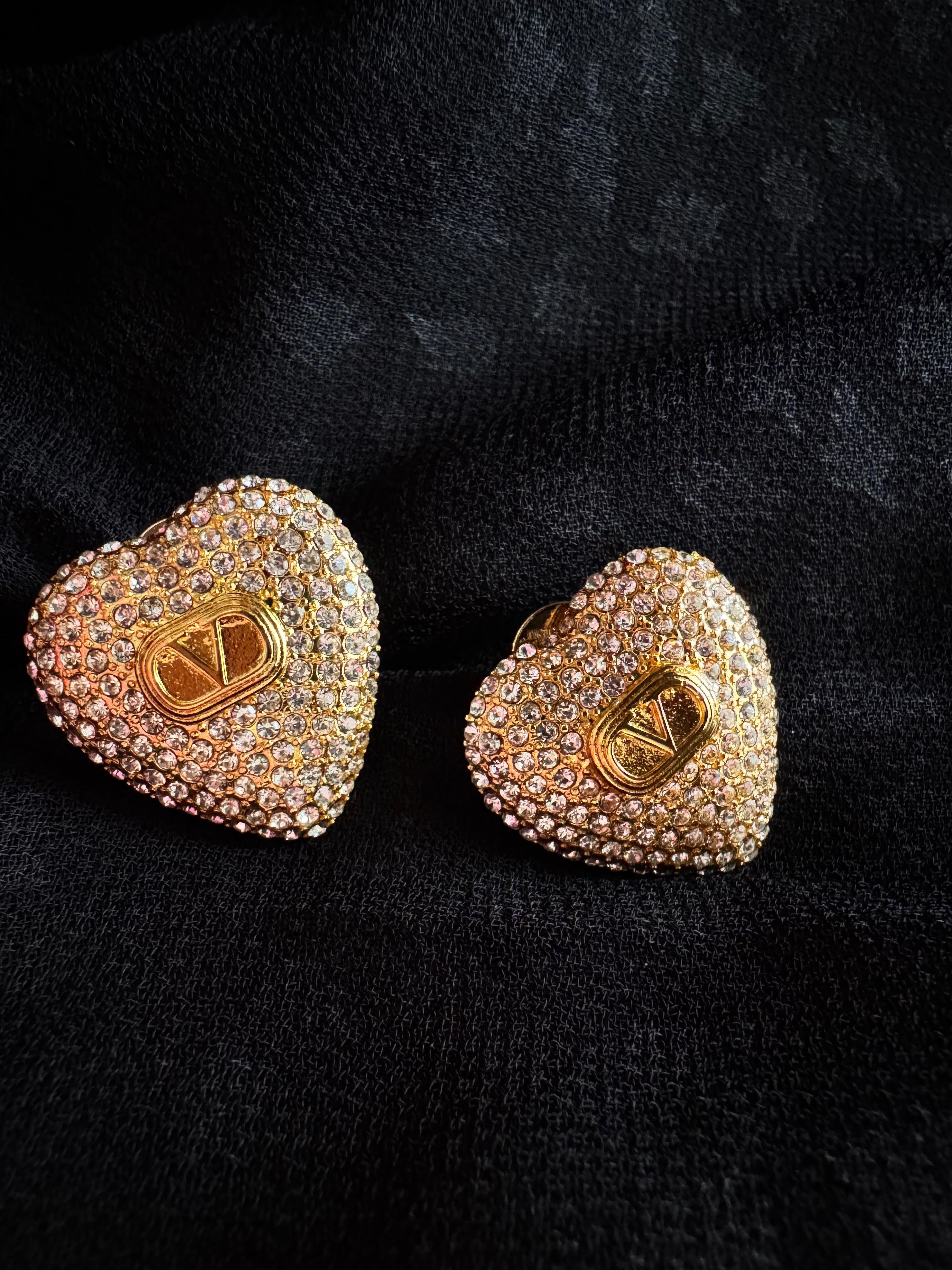 Valent. Gold Taşlı Kalp Küpe