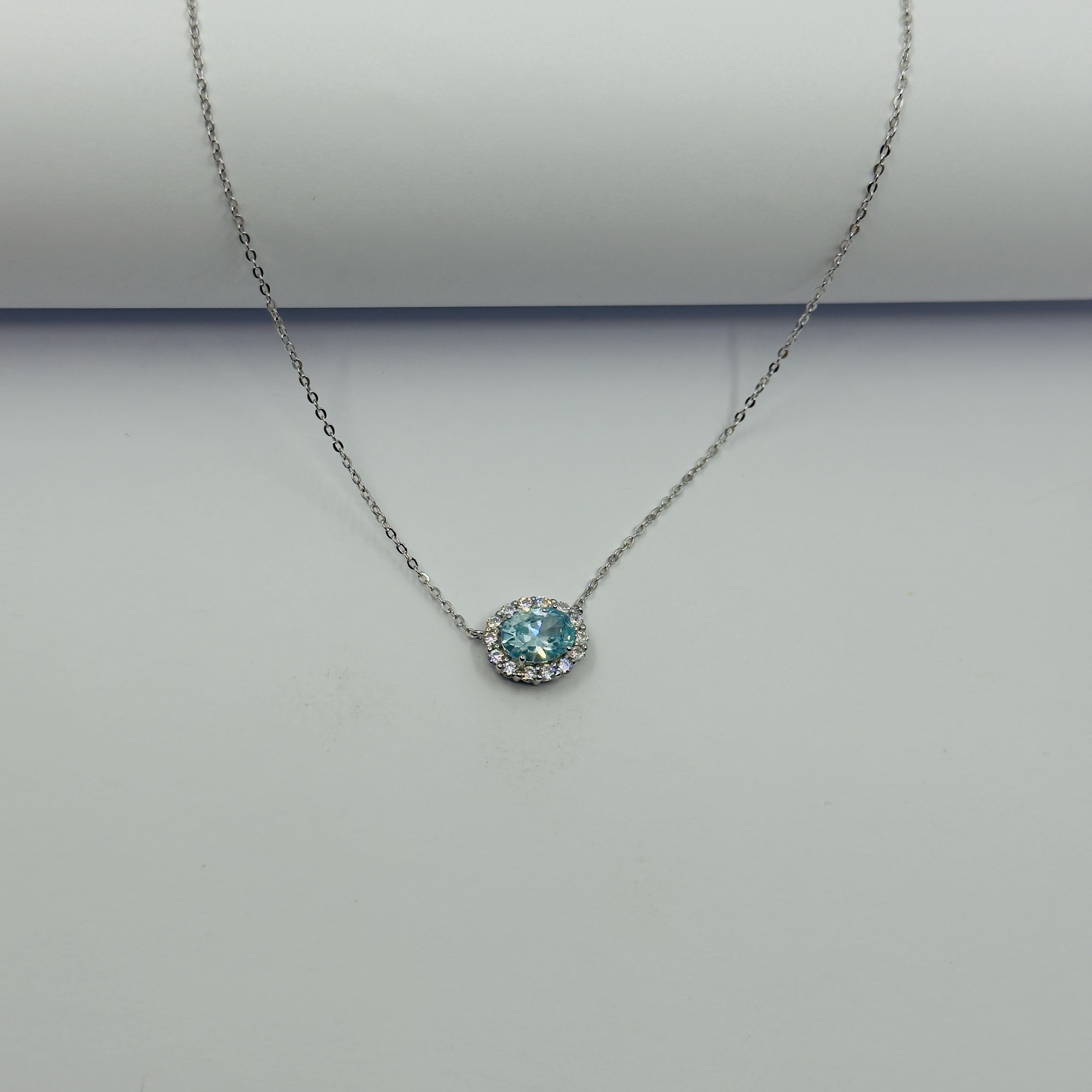 Aquamarine Halo Gümüş Kolye