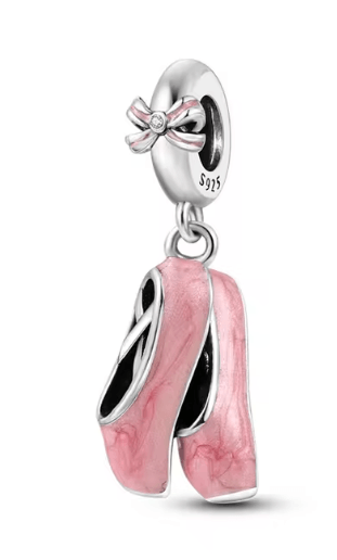 Pembe Pisi Charm