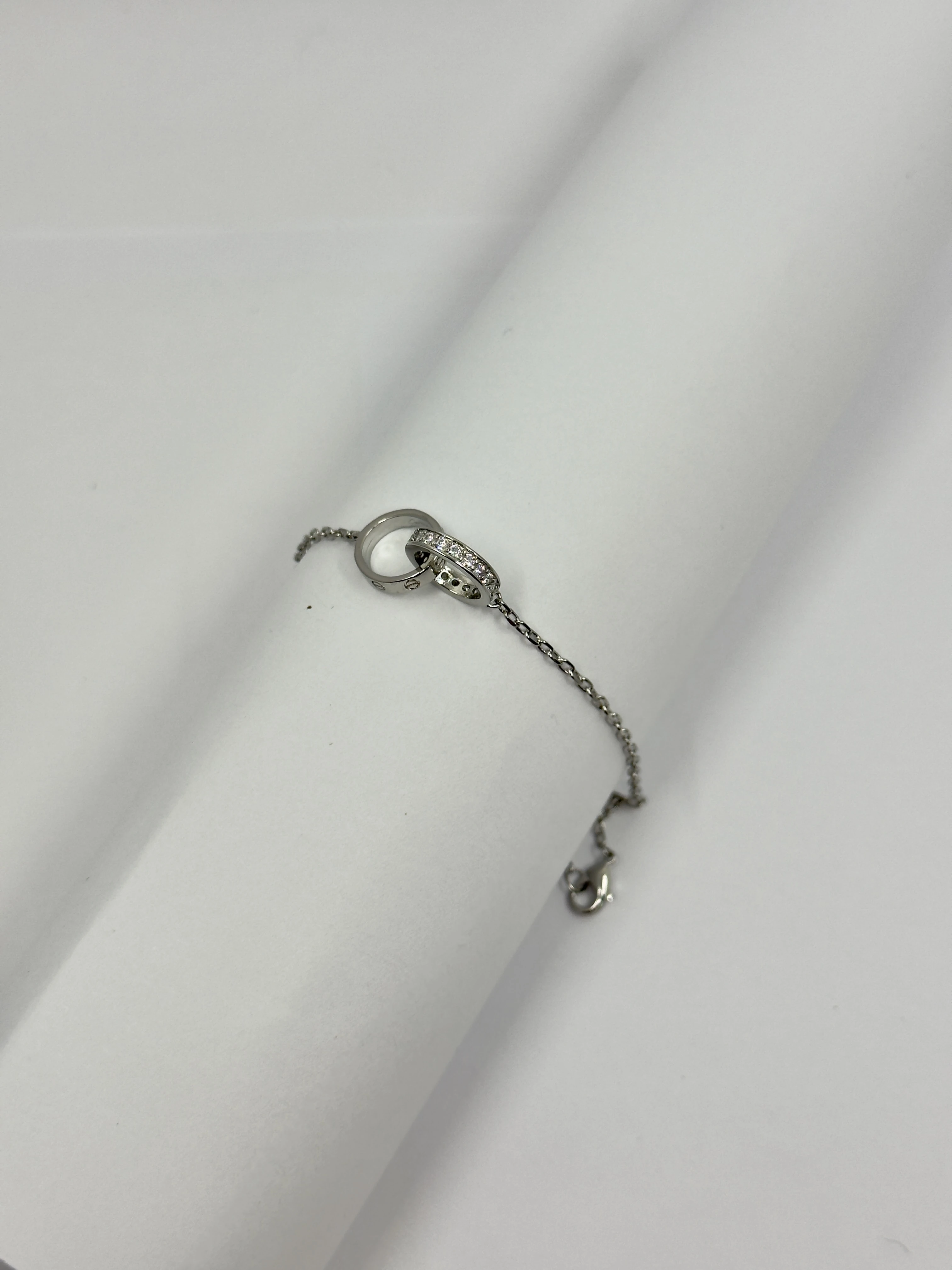 Yarı Pave Love Silver Bileklik