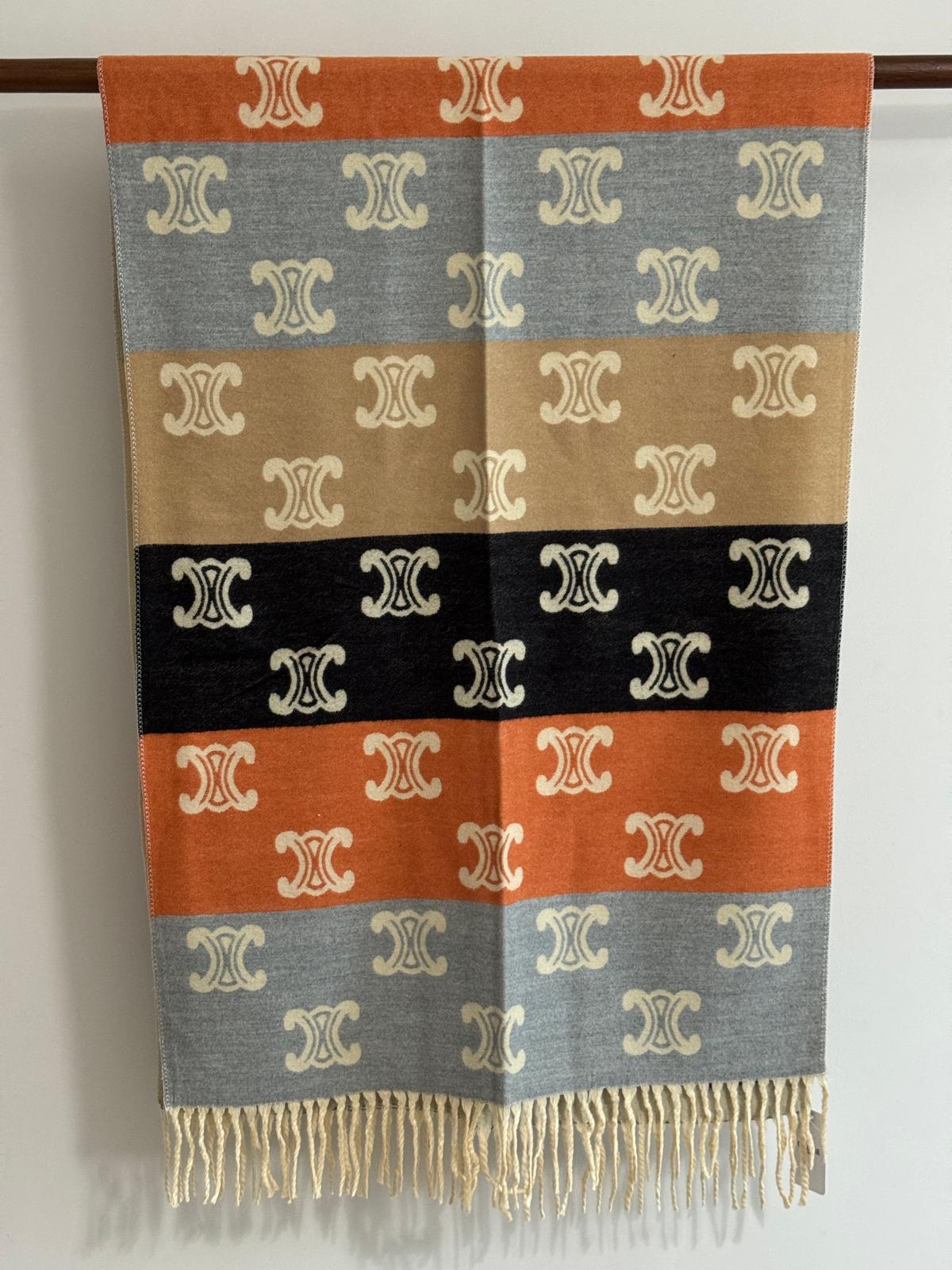 Triomphe Cashmere-Silk Şal – Sunset Stripe