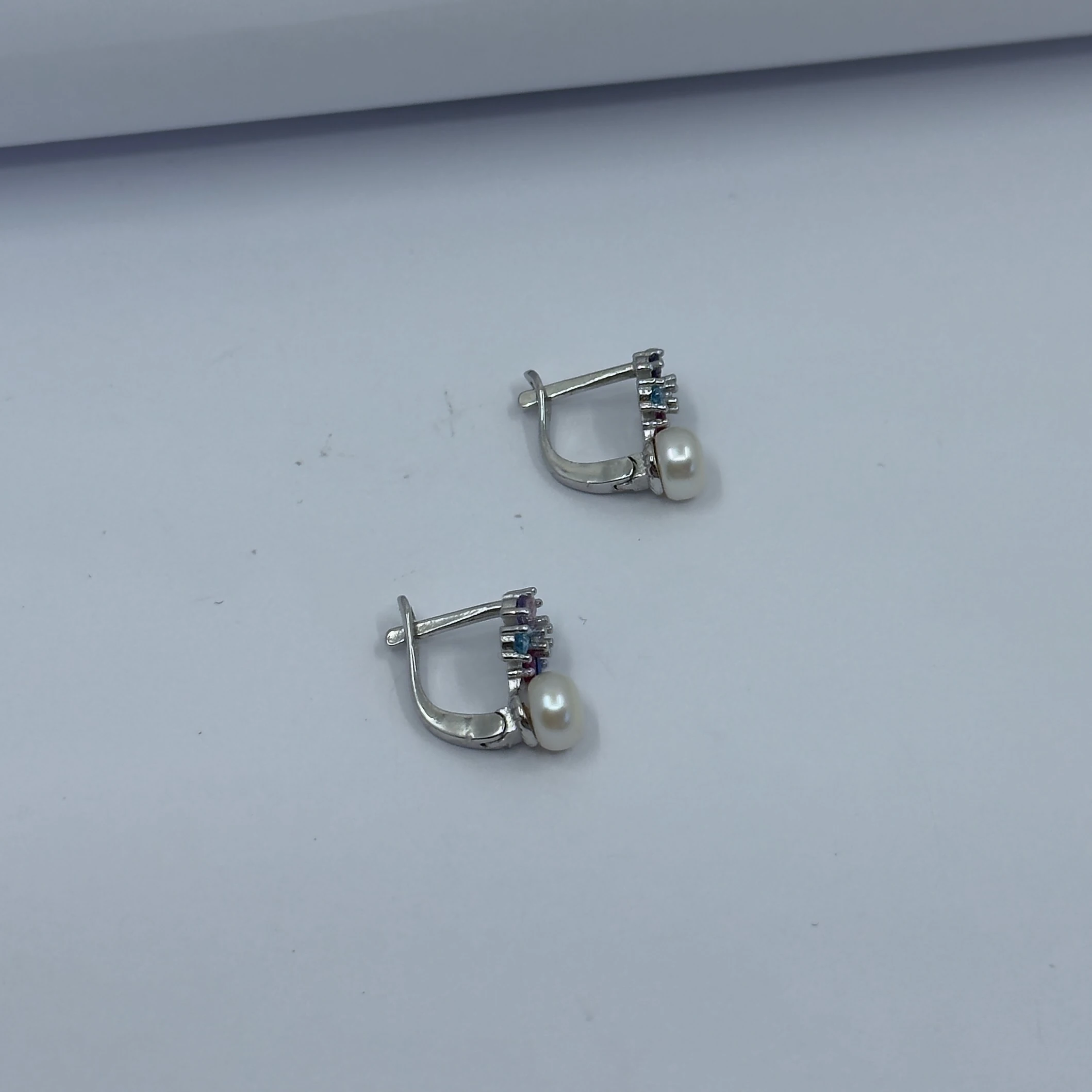 Lunaria Renkli İnci Küpe