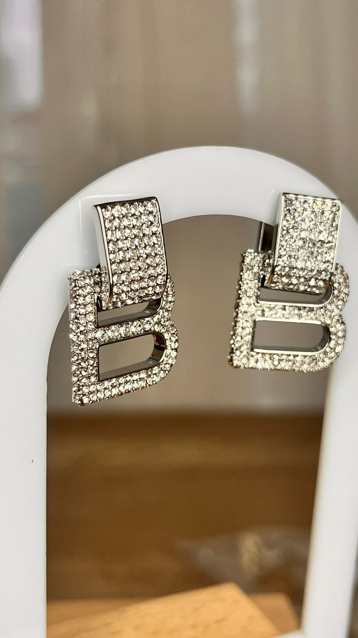 Blncg. Silver Taşlı Logo Küpe