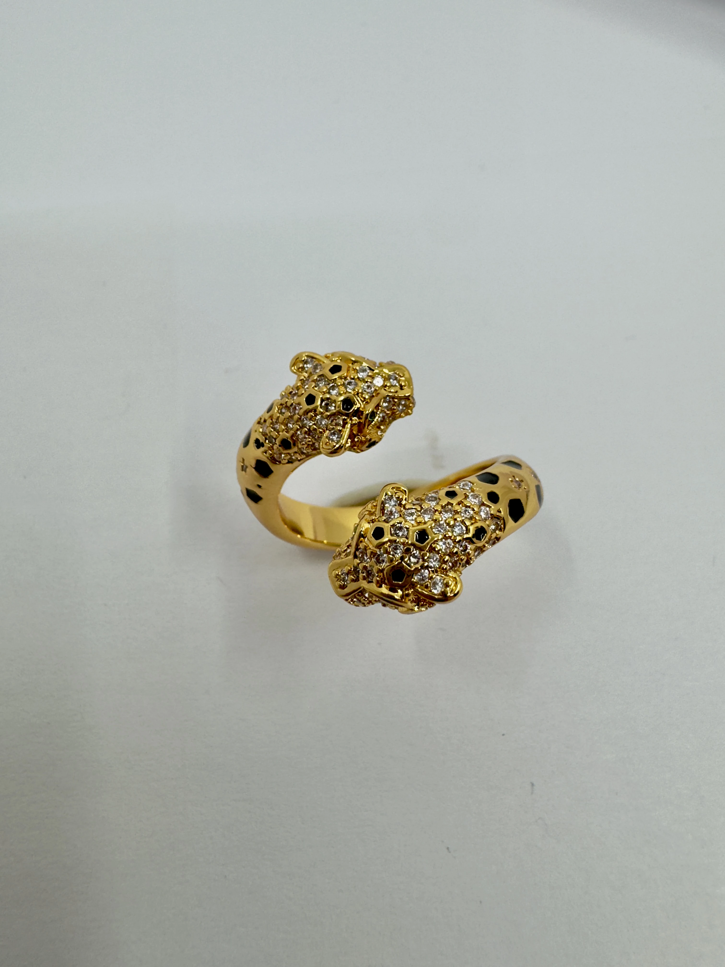 Ayarlanabilir Gold Pantere Paved Yüzük