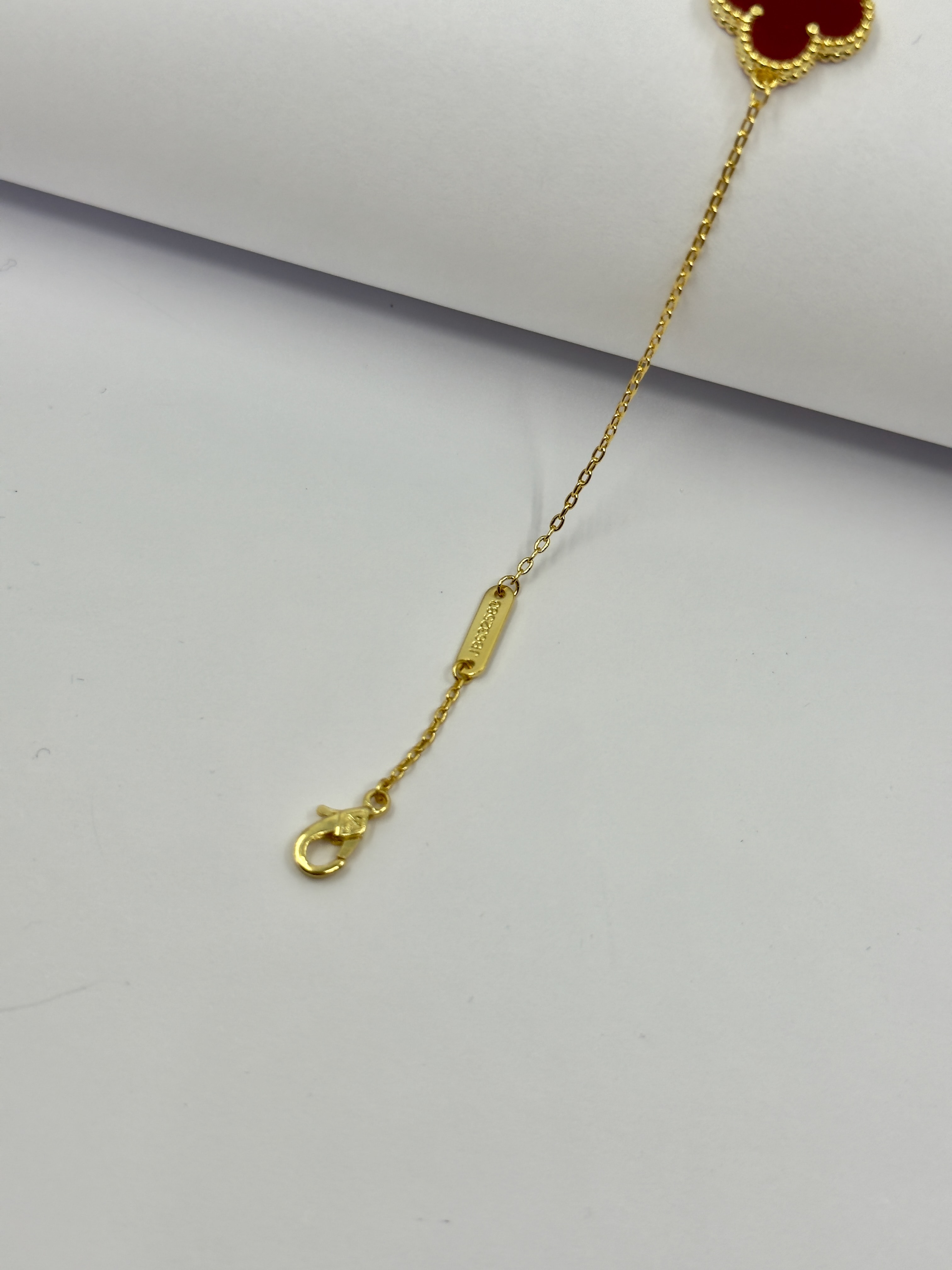 Tek Yonca Gold Bordo Bileklik