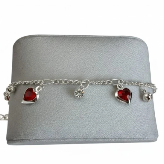 Kırmızı Kalpli & Taşlı Bileklik