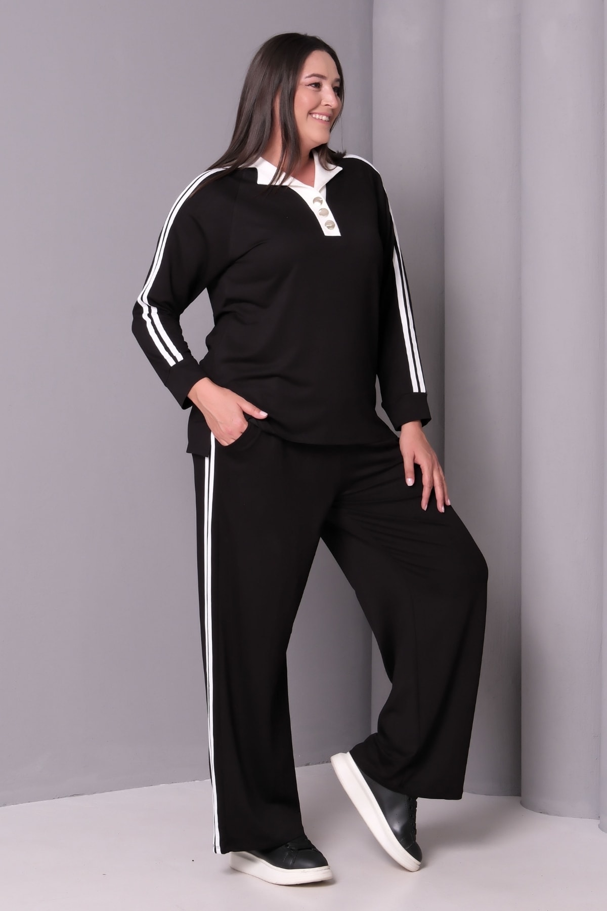 Kadın Büyük Beden Beli Lastikli Polo Yaka Cepli Spor Günlük Eşofman Takımı