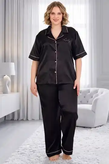 Büyük Beden Lüks Saten Premium Comfort Serisi Yumuşak Dokulu Önden Düğmeli Alt Üst Pijama Takımı - Siyah