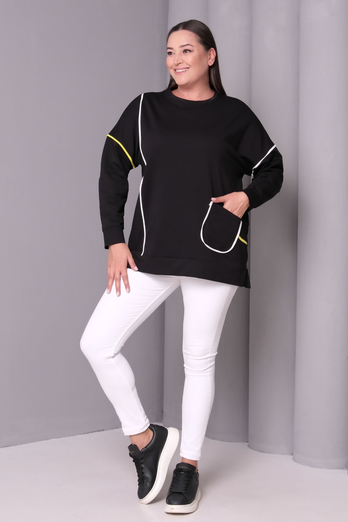 Kadın Büyük Beden Şerit Detaylı Cepli  Pamuklu Sweatshirt
