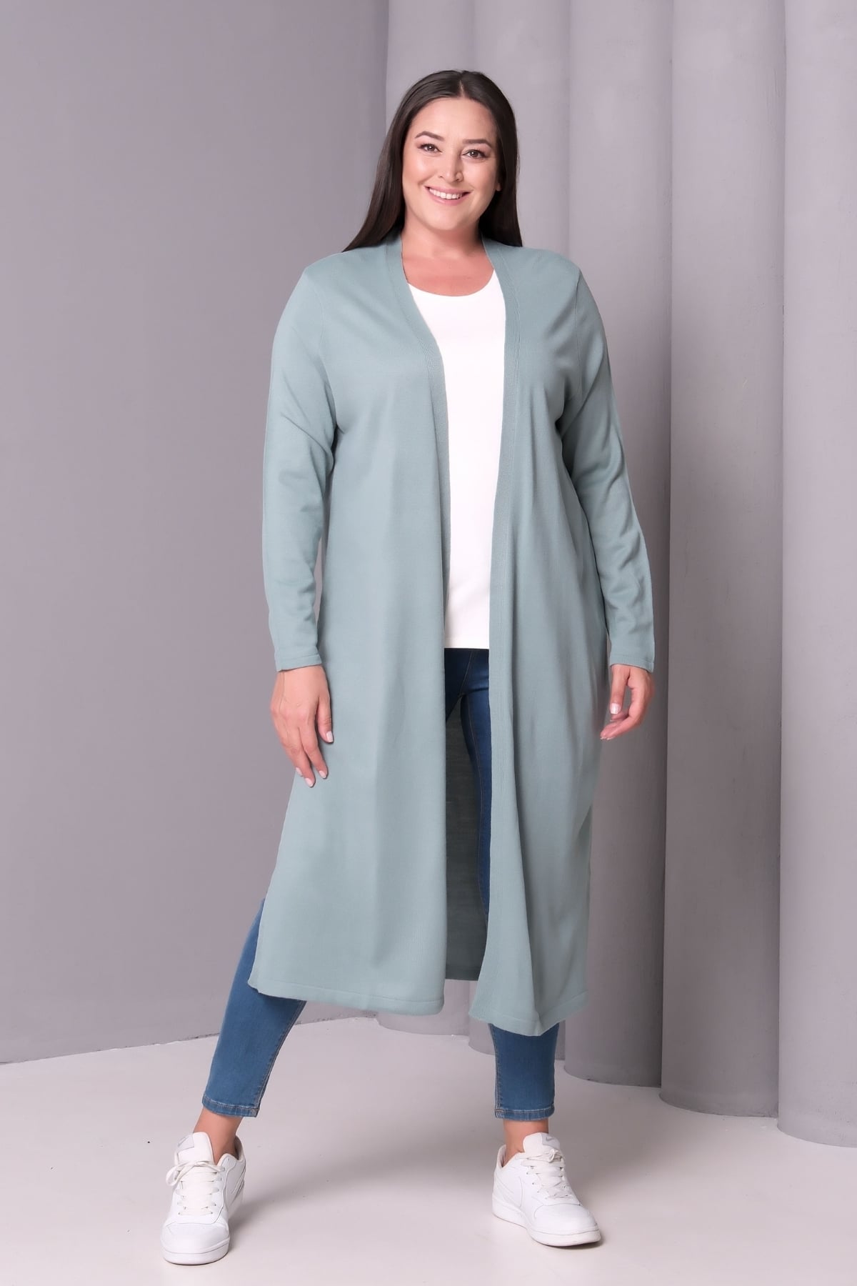 Kadın Büyük Beden Oversize Yumuşak Dokulu Tesettür Hırka - MİNT YEŞİLİ