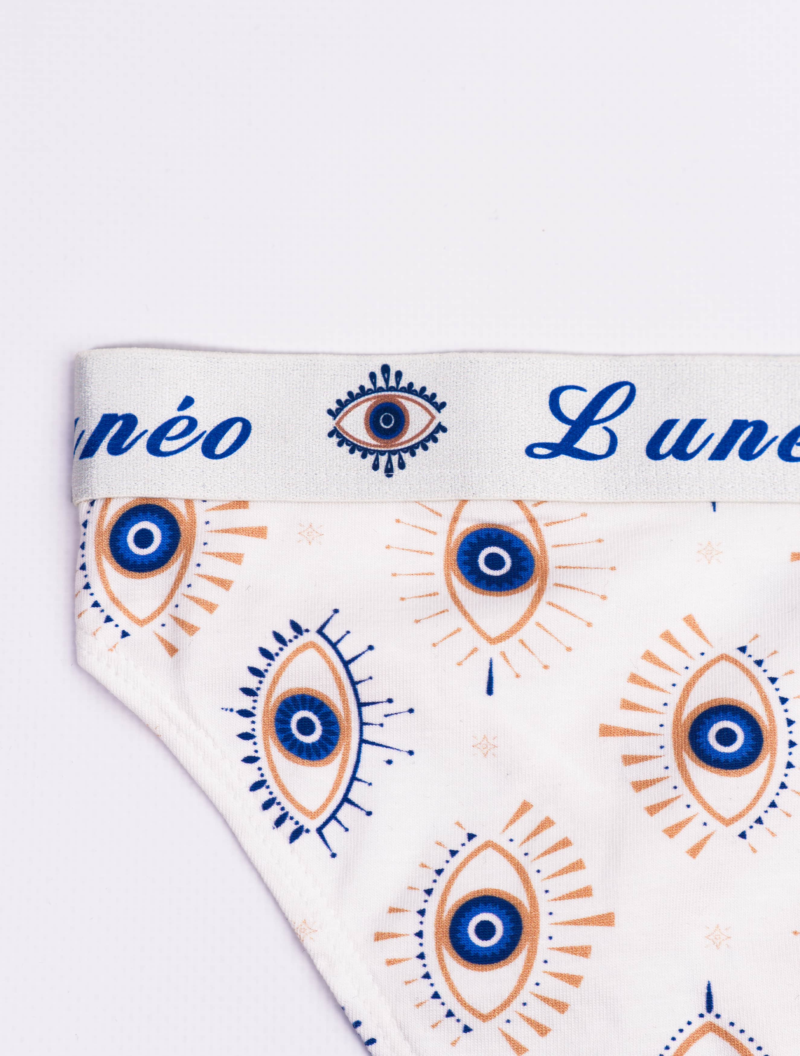 WOMEN  BRIEFS