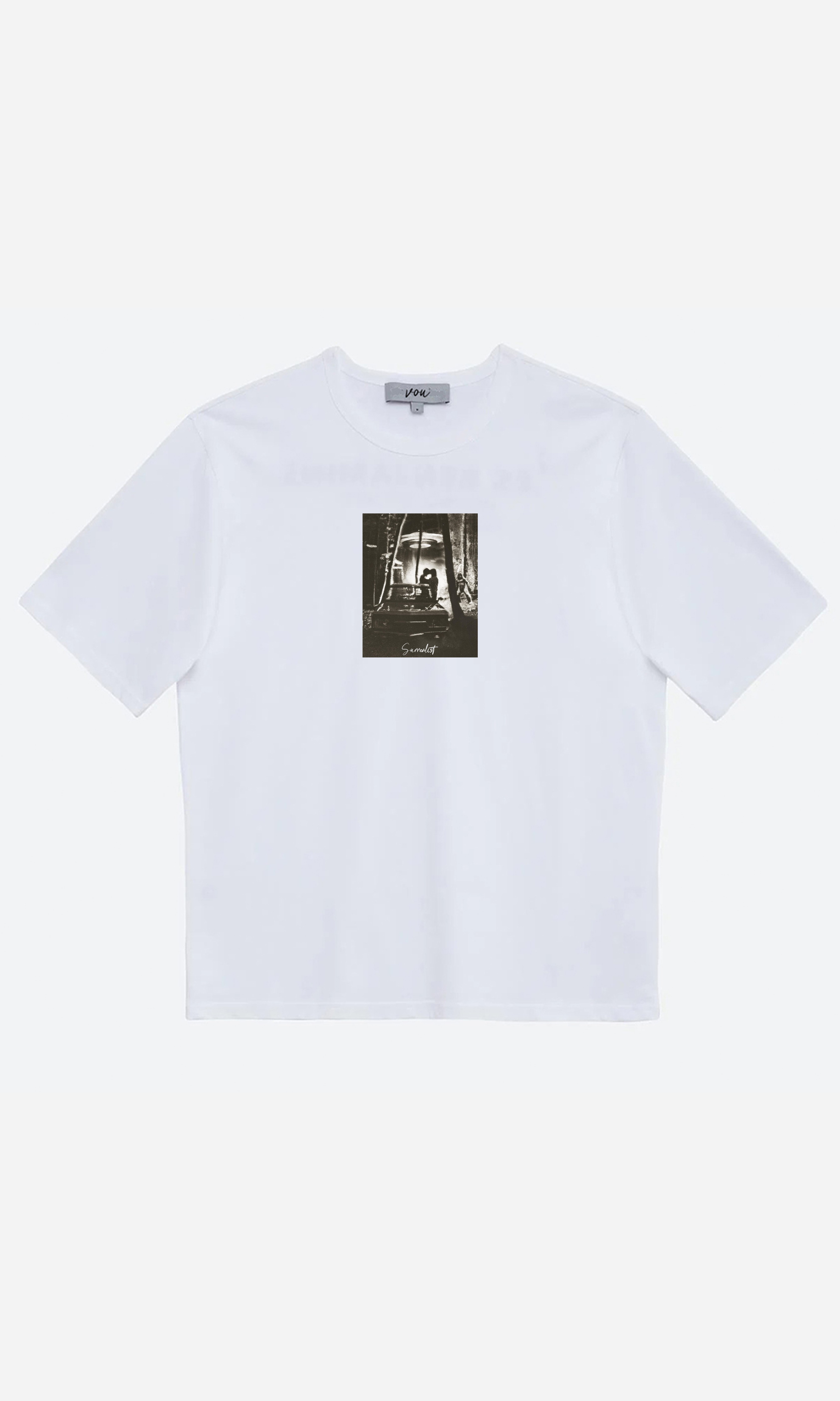 1035- Surrealist Oversize Unisex T-Shirt - Beyaz