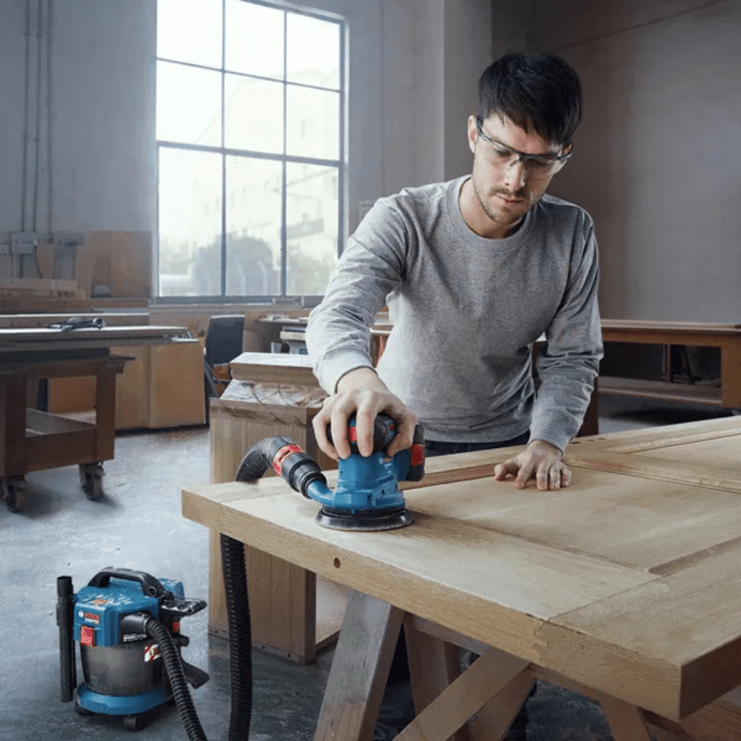 BOSCH AKÜLÜ EKSANTRİK ZIMPARA MAKİNESİ GEX 185-LI (Solo)