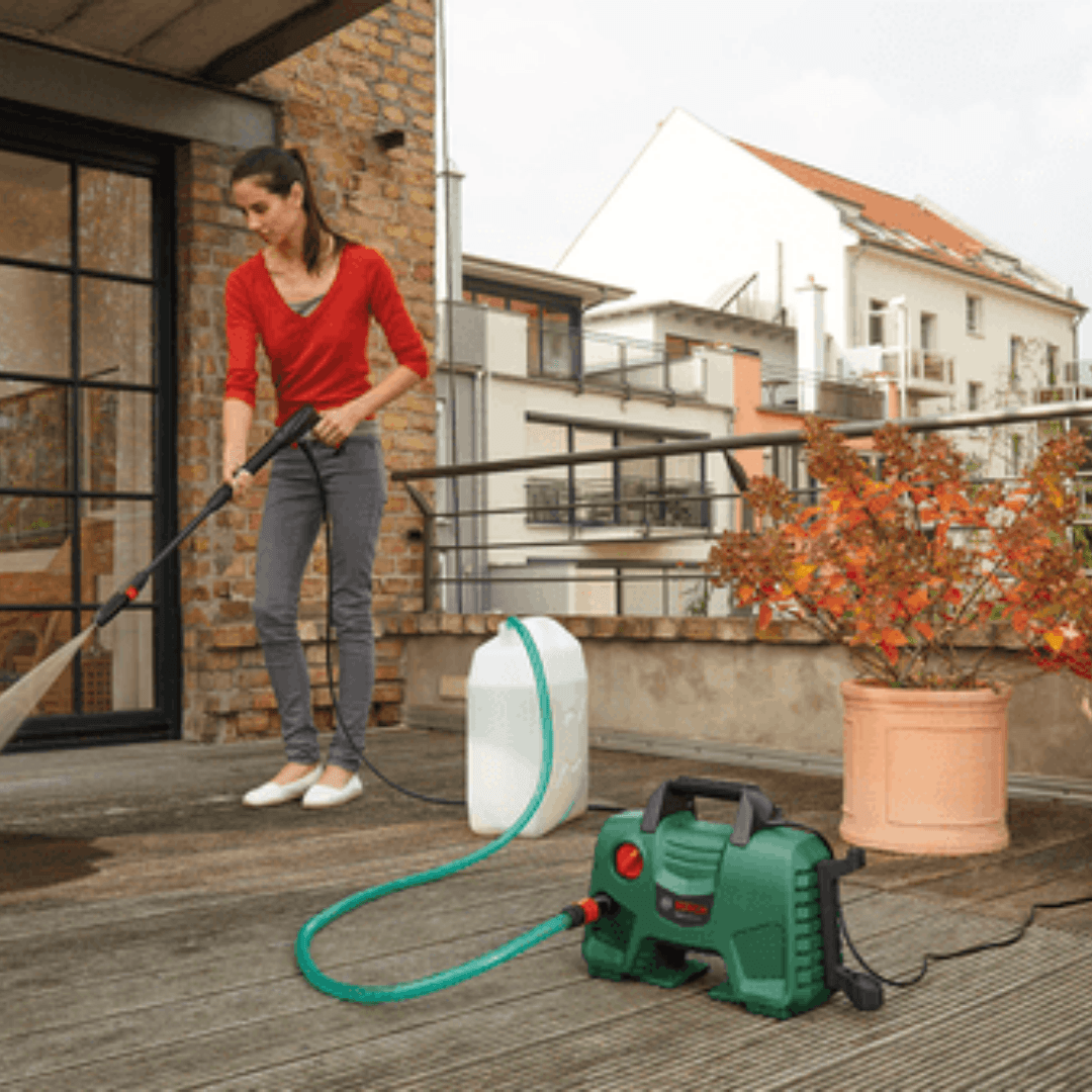 BOSCH YÜKSEK BASINÇLI YIKAMA MAKİNESİ 1300 W EasyAquatak 110