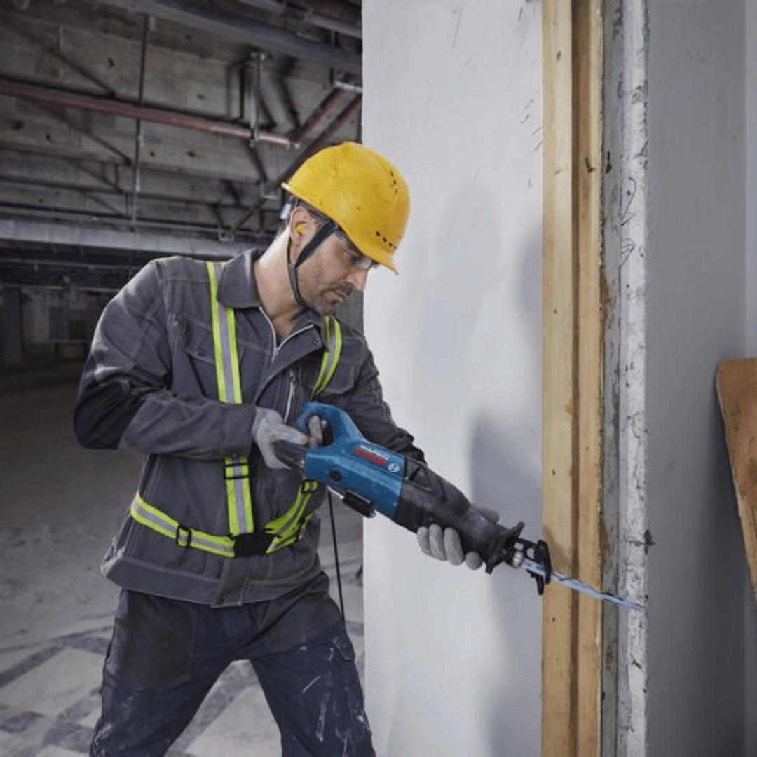 BOSCH PANTER TESTERE 1250 W GSA 12-30