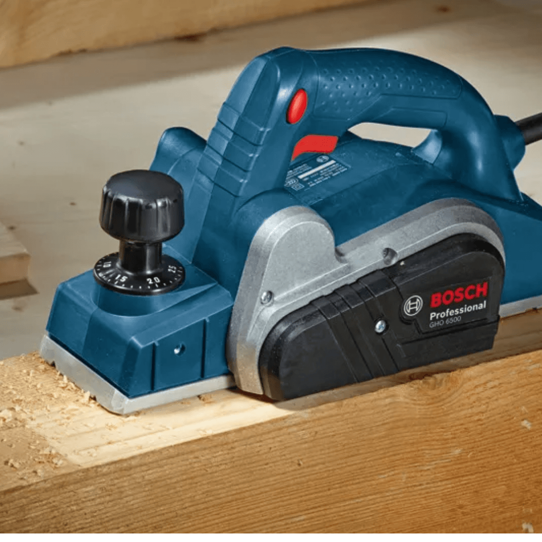 BOSCH PLANYA 650 W GHO 6500