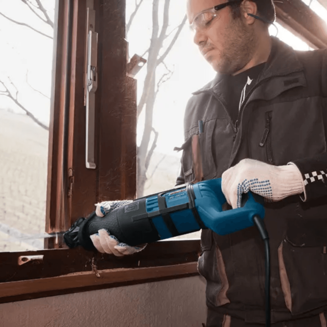 BOSCH PANTER TESTERE 1300 W GSA 1300 PCE