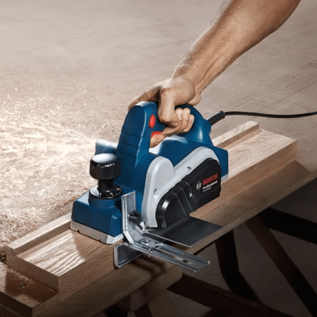 BOSCH PLANYA 650 W GHO 6500