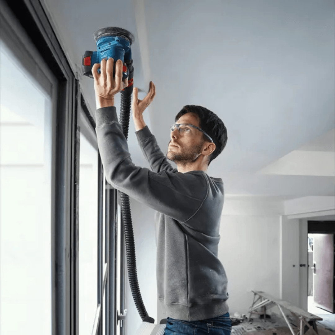 BOSCH AKÜLÜ EKSANTRİK ZIMPARA MAKİNESİ GEX 185-LI (Solo)