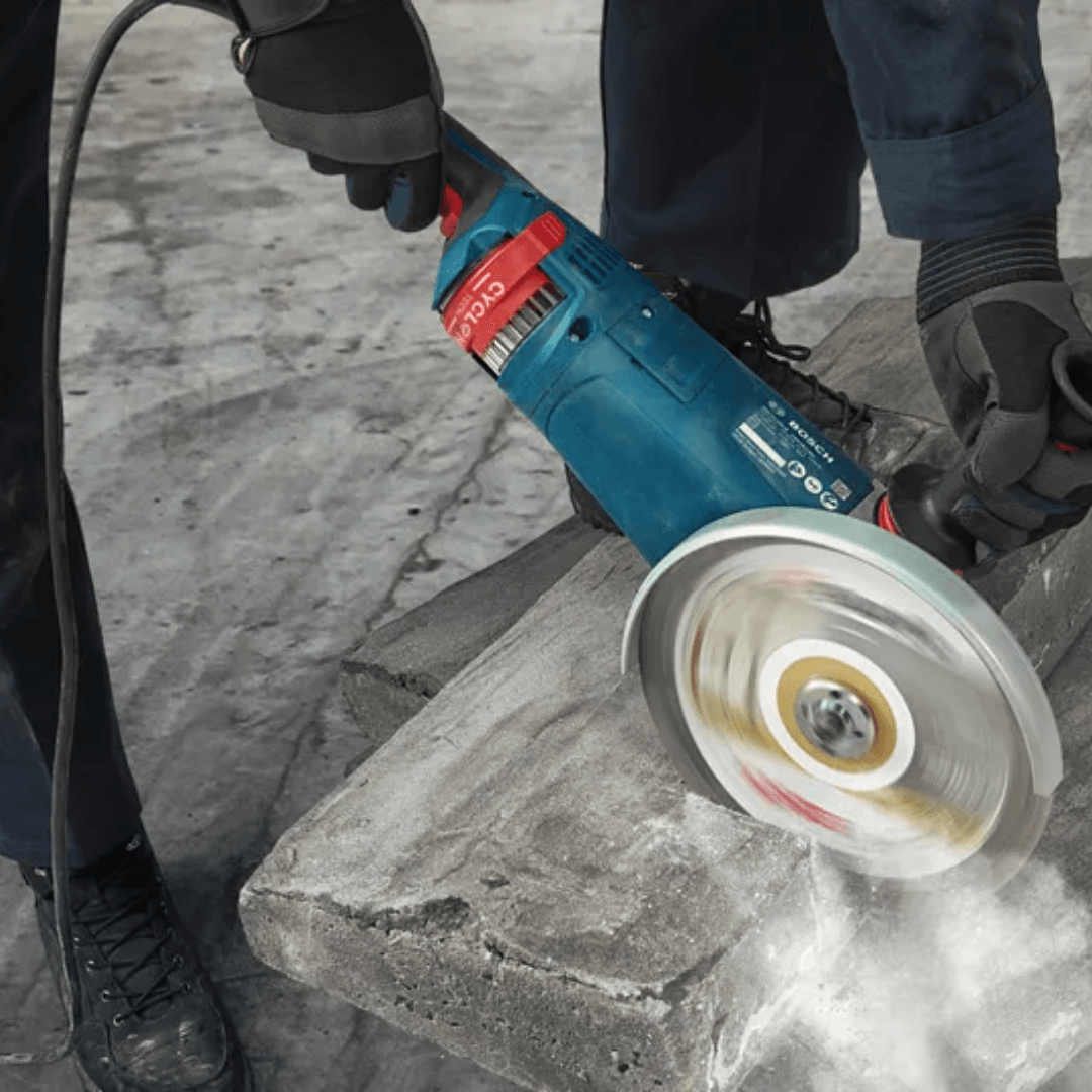 BOSCH TAŞLAMA MAKİNESİ 230 MM 2400 W  GWS 24-230 JZ