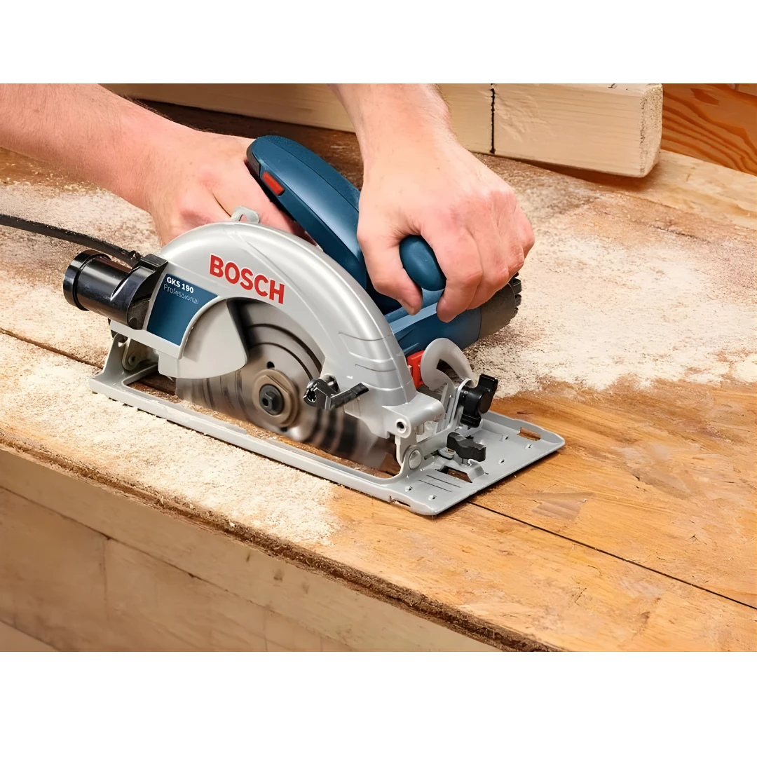 BOSCH DAİRE TESTERE MAKİNESİ 190 MM GKS 190