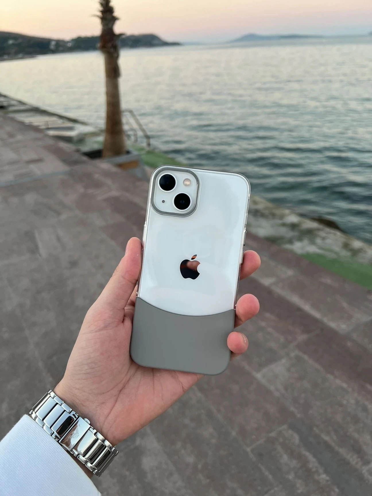 iPhone Mika Koruma Kılıfı – Gri Base Seri