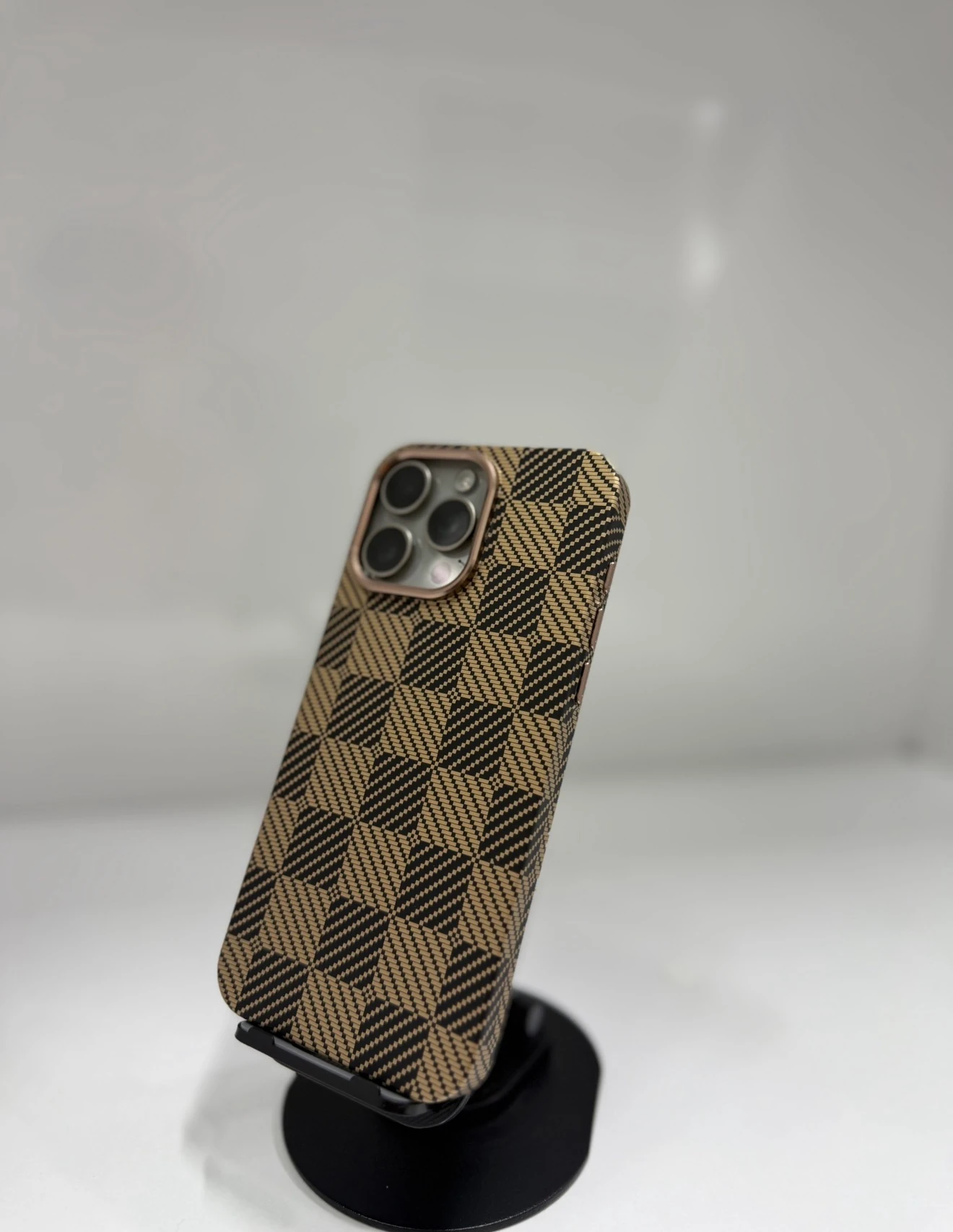 Gold Grid Karbon Kılıf 