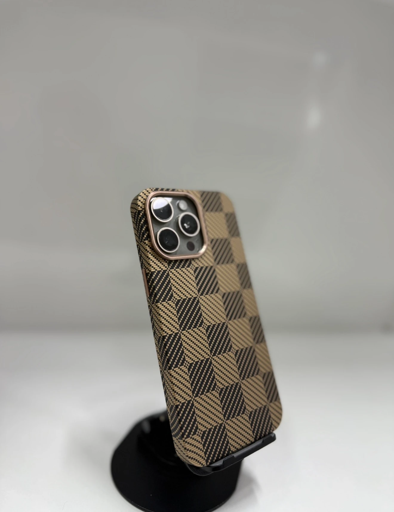 Gold Grid Karbon Kılıf 