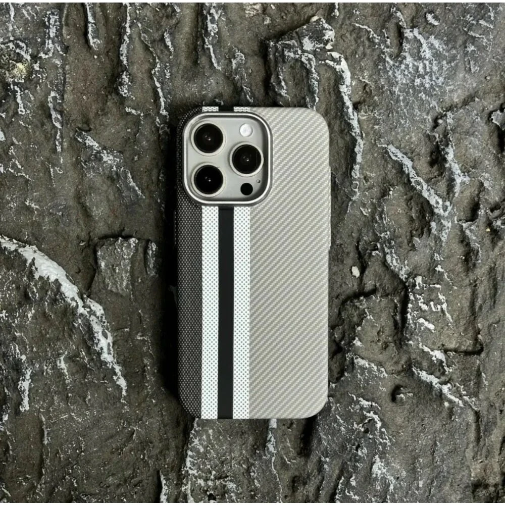 iPhone Karbon Fiber Kılıf – Gri Çift Şeritli Seri