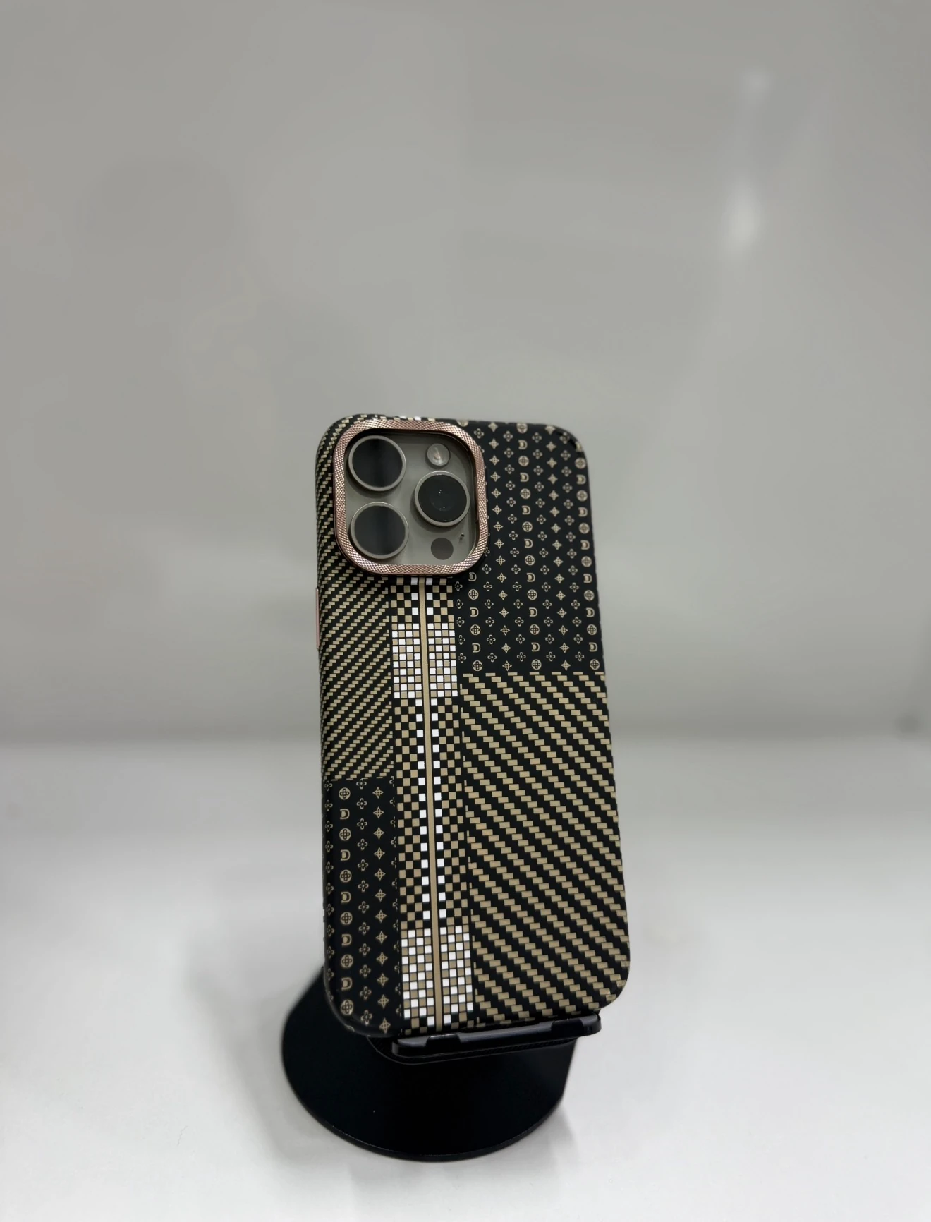 Gold Line Karbon Kılıf 