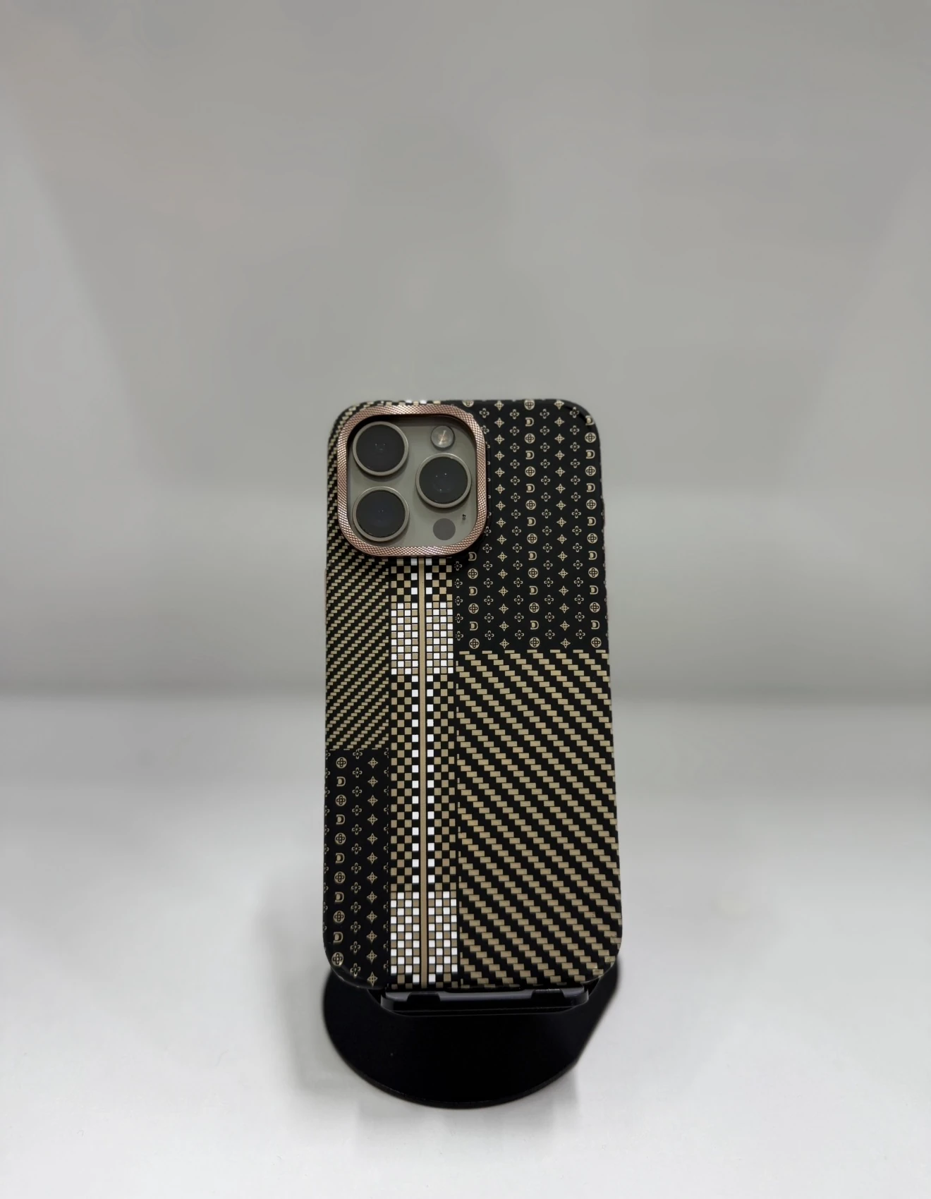 Gold Line Karbon Kılıf 