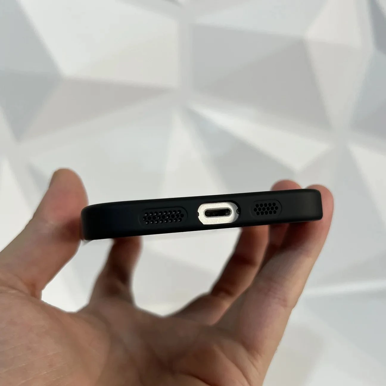 iPhone Mika Koruma Kılıfı – Siyah Base Seri