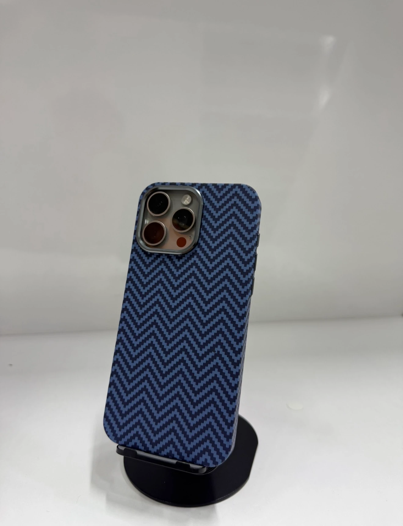 Karbon Zigzag Mavi Seri