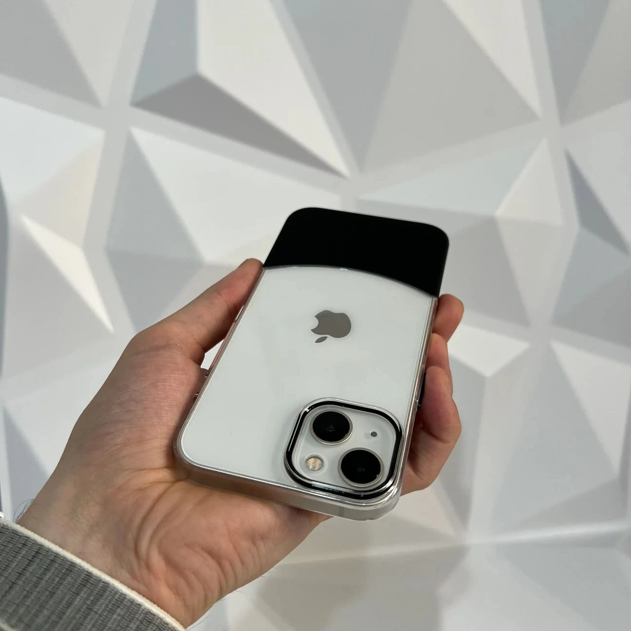 iPhone Mika Koruma Kılıfı – Siyah Base Seri