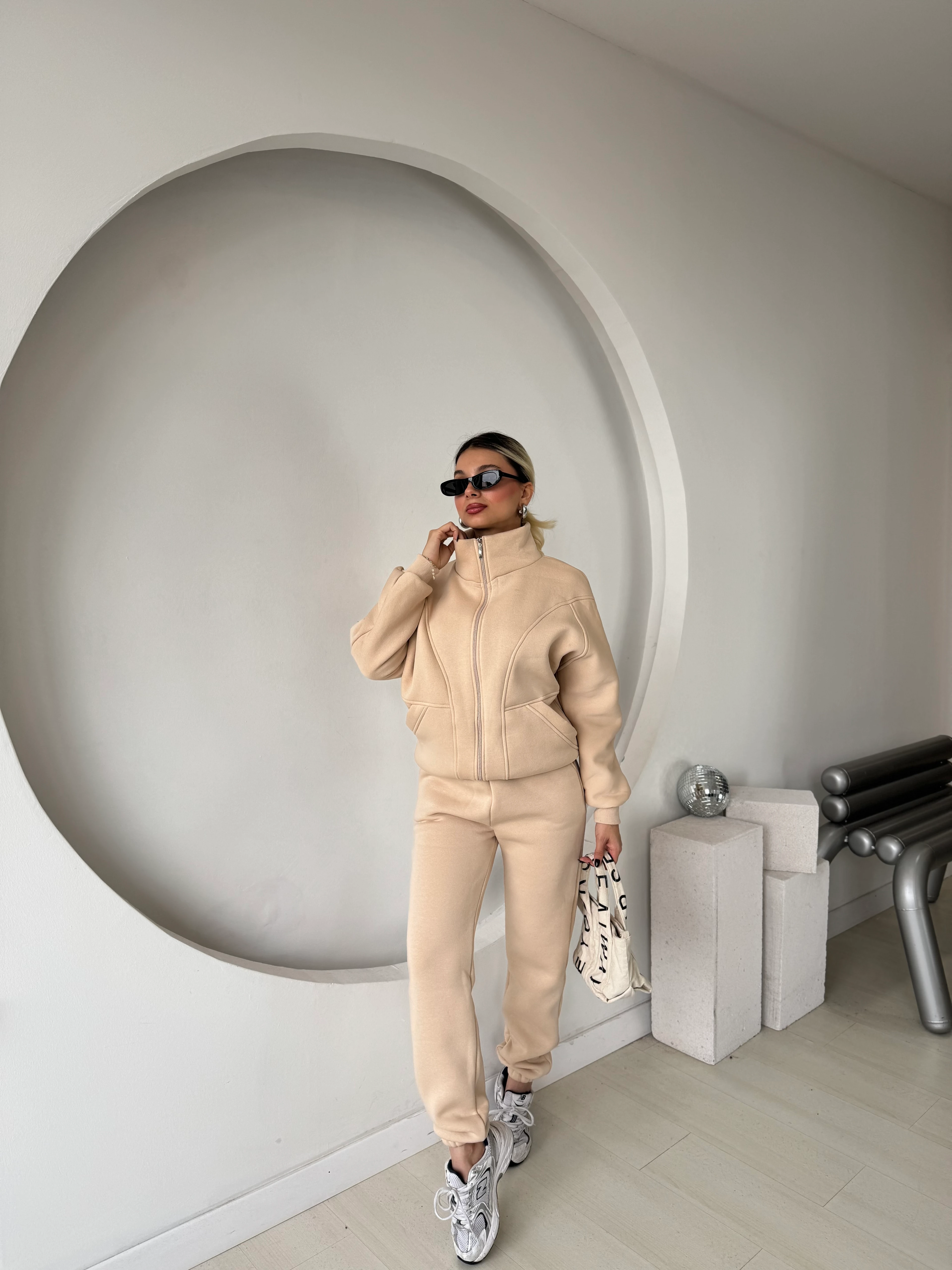 PREMIUM PARÇA ÜÇ İPLİK EŞOFMAN TAKIMI 