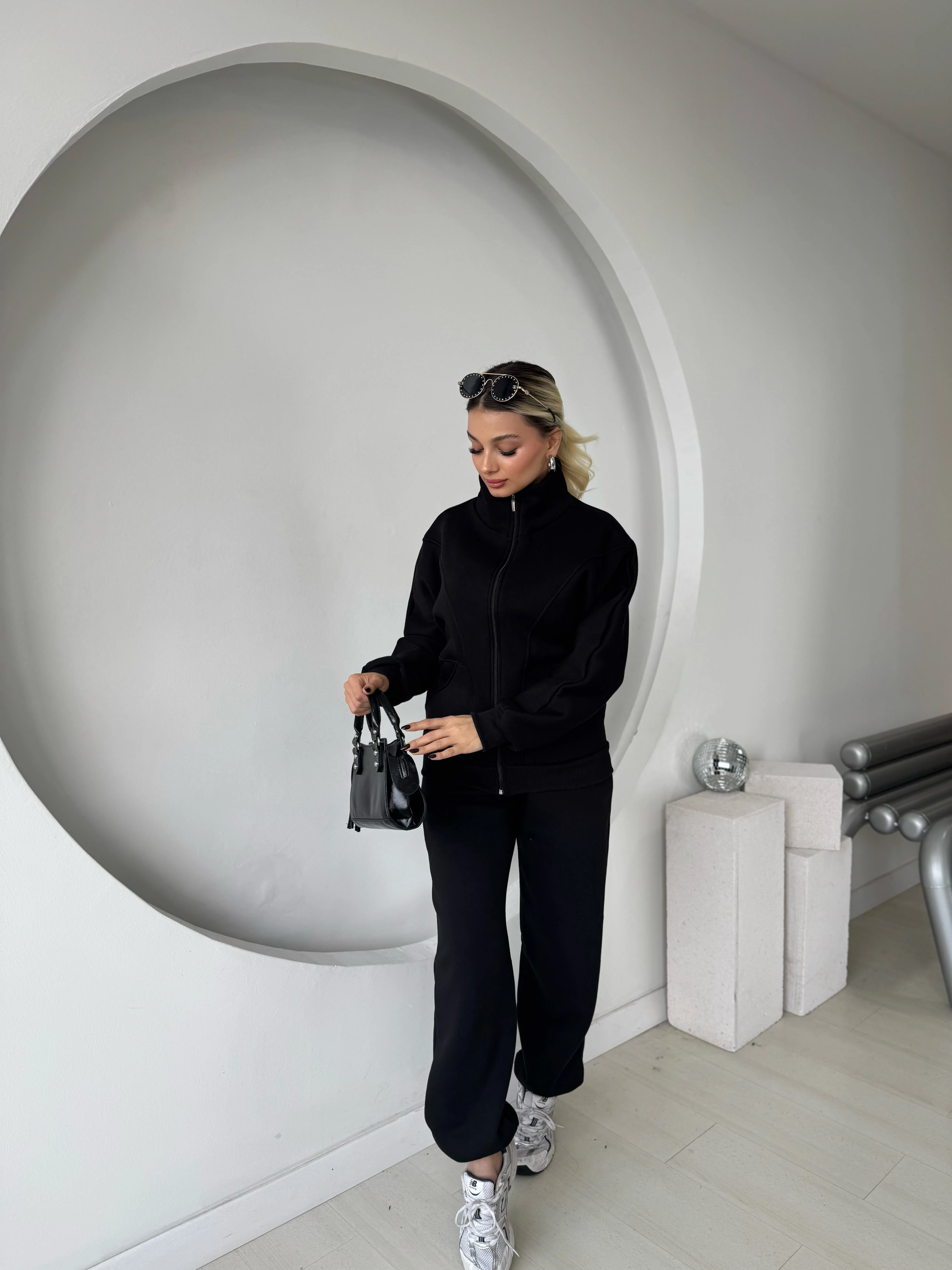 PREMIUM PARÇA ÜÇ İPLİK EŞOFMAN TAKIMI