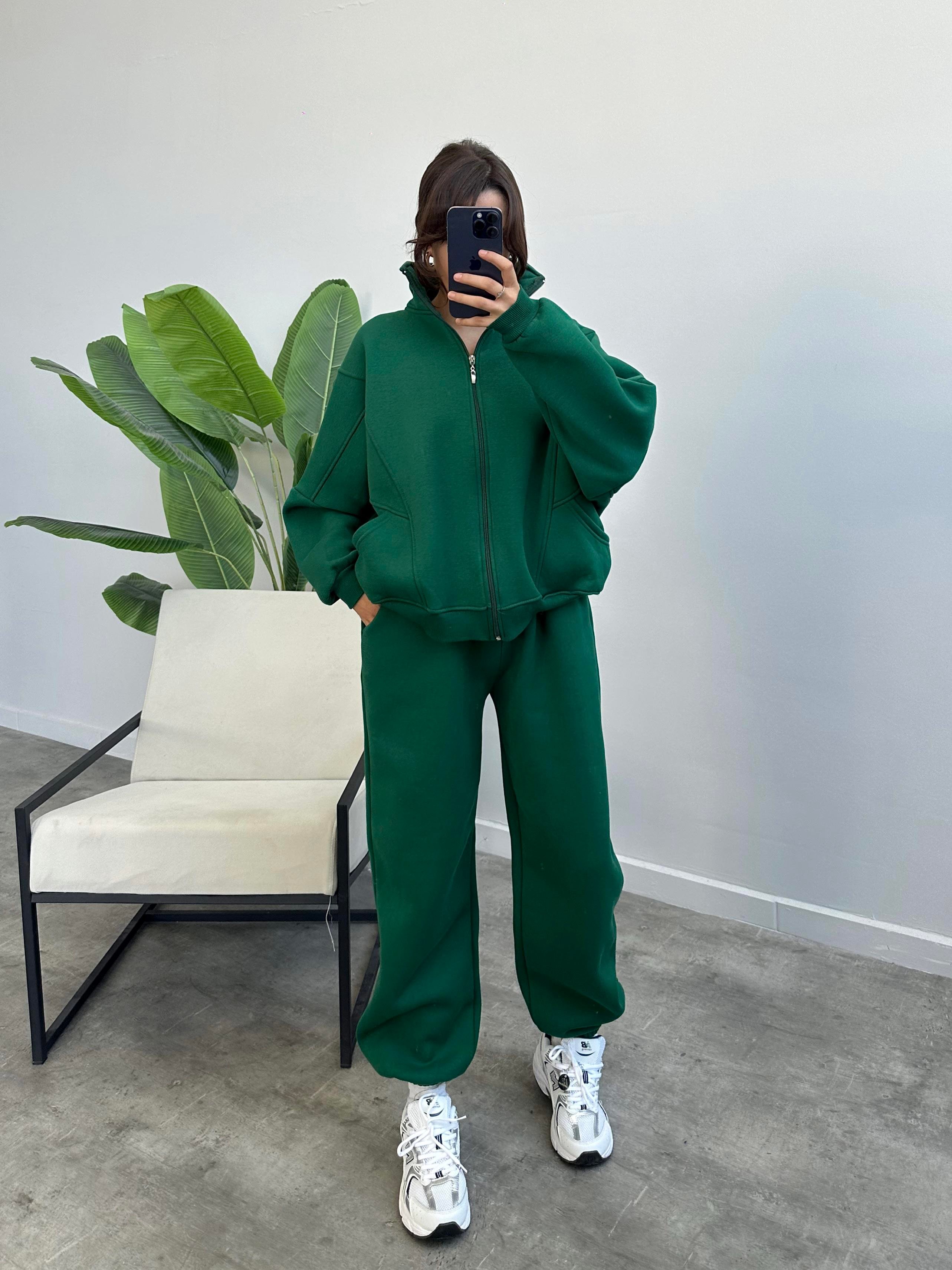 PREMIUM ÜÇ İPLİK EŞOFMAN TAKIMI ZÜMRÜT