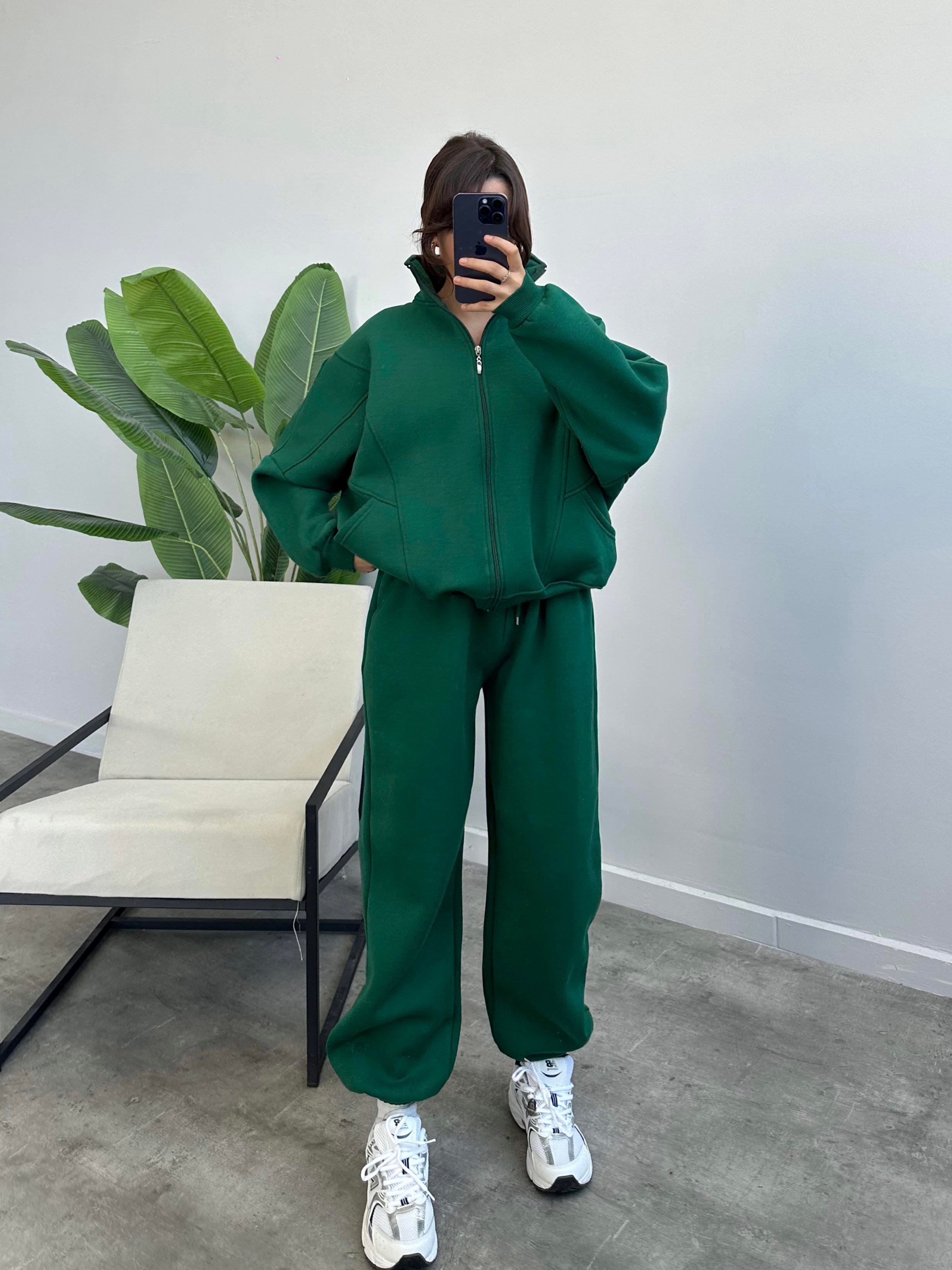 PREMIUM ÜÇ İPLİK EŞOFMAN TAKIMI ZÜMRÜT